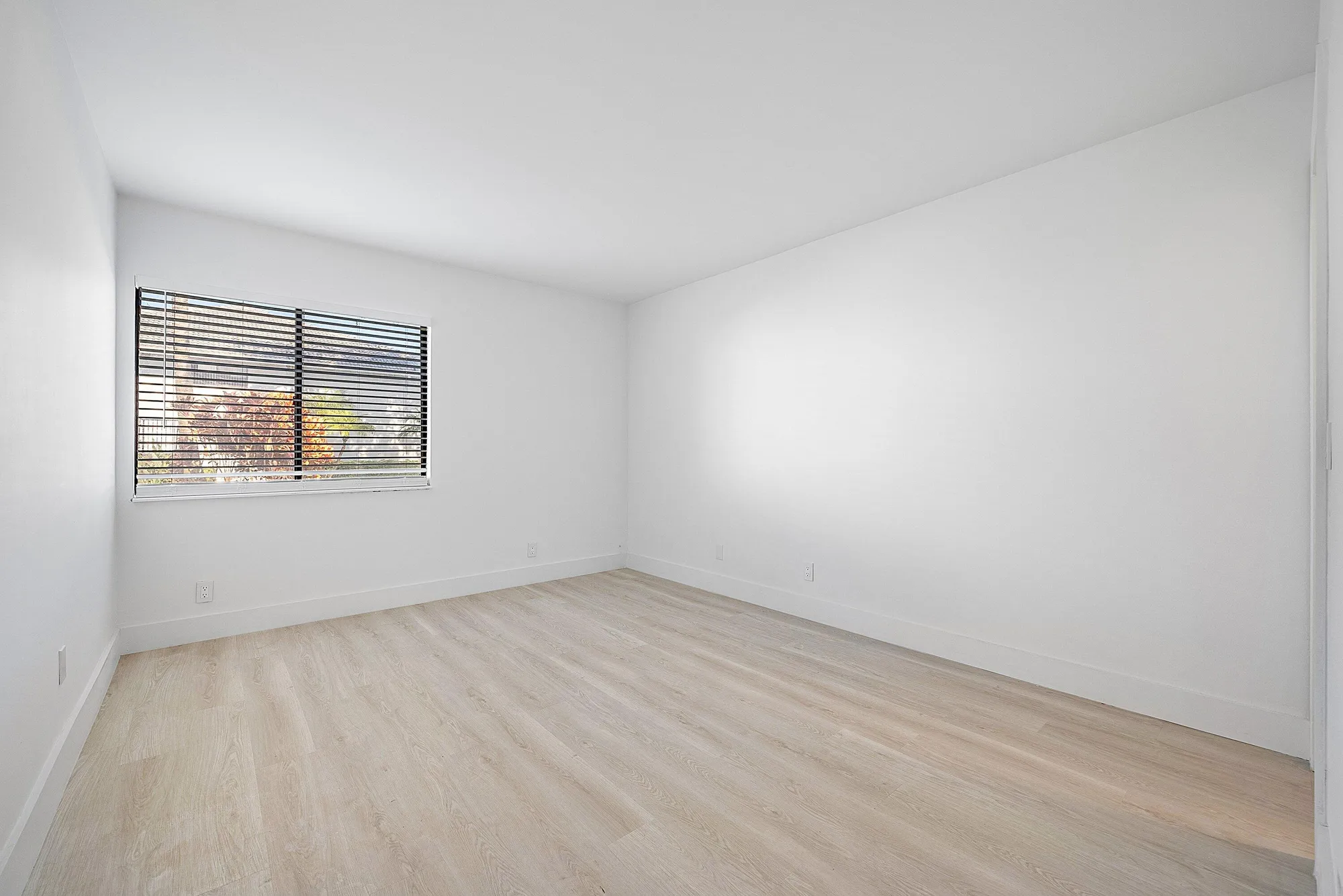 Property Slideshow image 18 of 45 | 15036 ashland ln 43, Delray Beach, FL, 33484