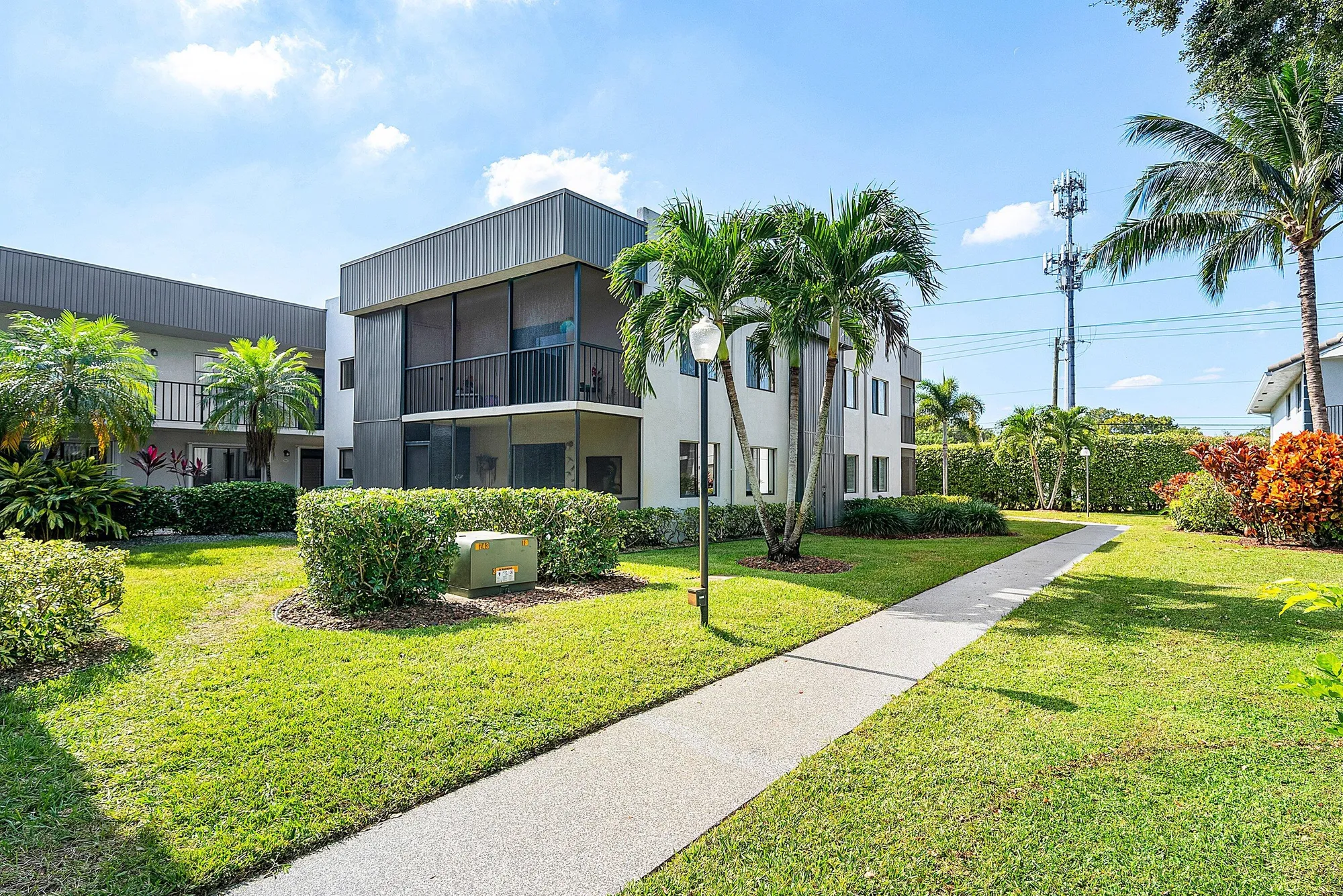 Property Slideshow image 28 of 45 | 15036 ashland ln 43, Delray Beach, FL, 33484