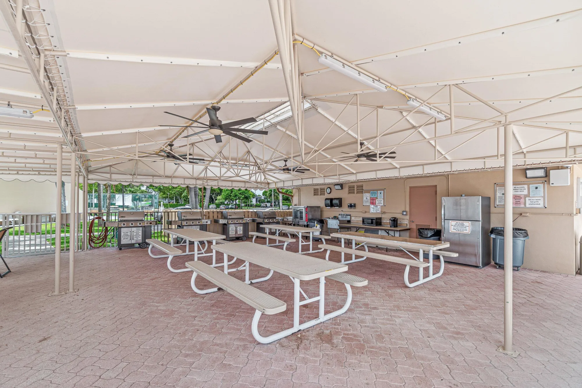 Property Slideshow image 38 of 45 | 15036 ashland ln 43, Delray Beach, FL, 33484