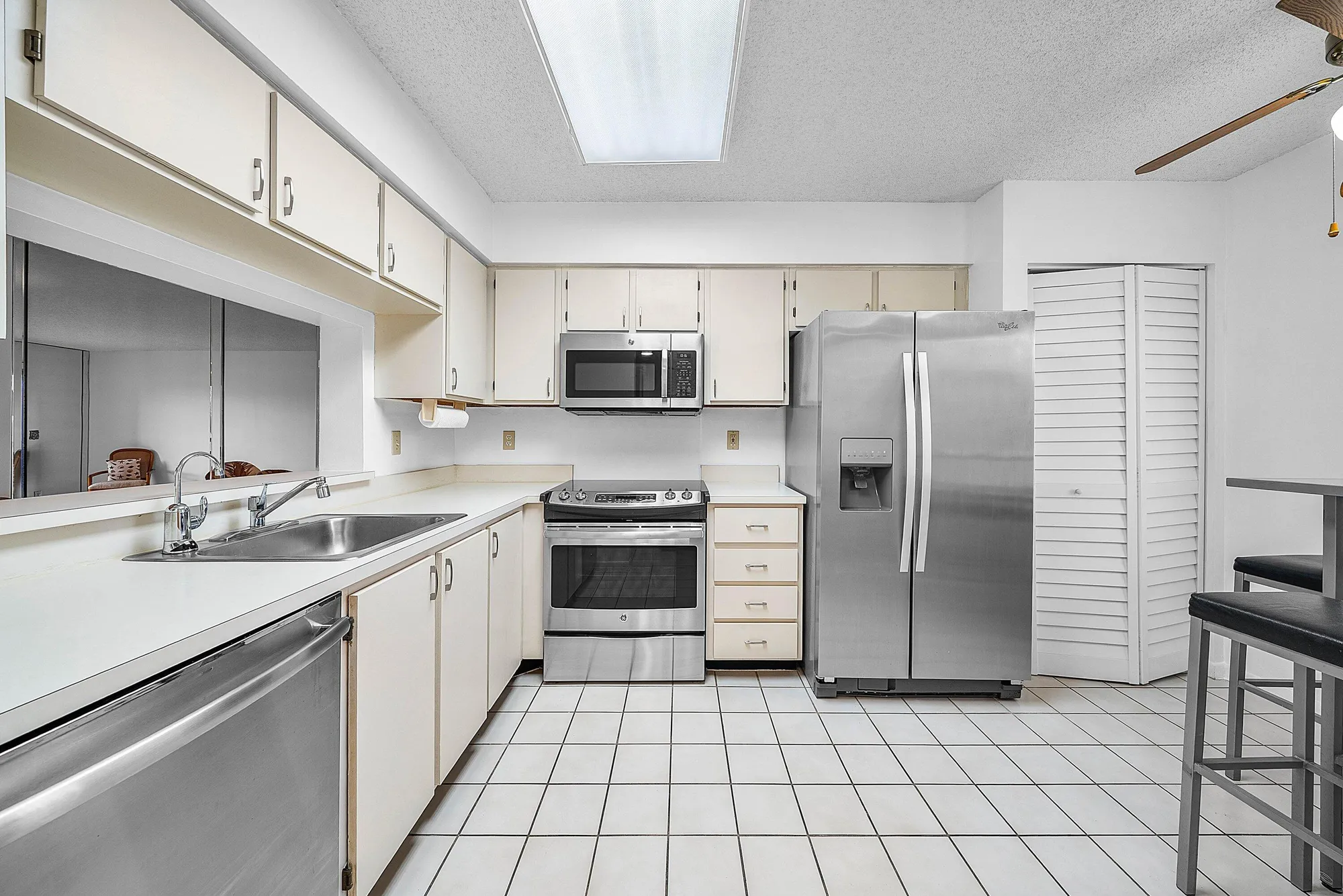 Property Slideshow image 5 of 52 | 14500 stirling way 405, Delray Beach, FL, 33446