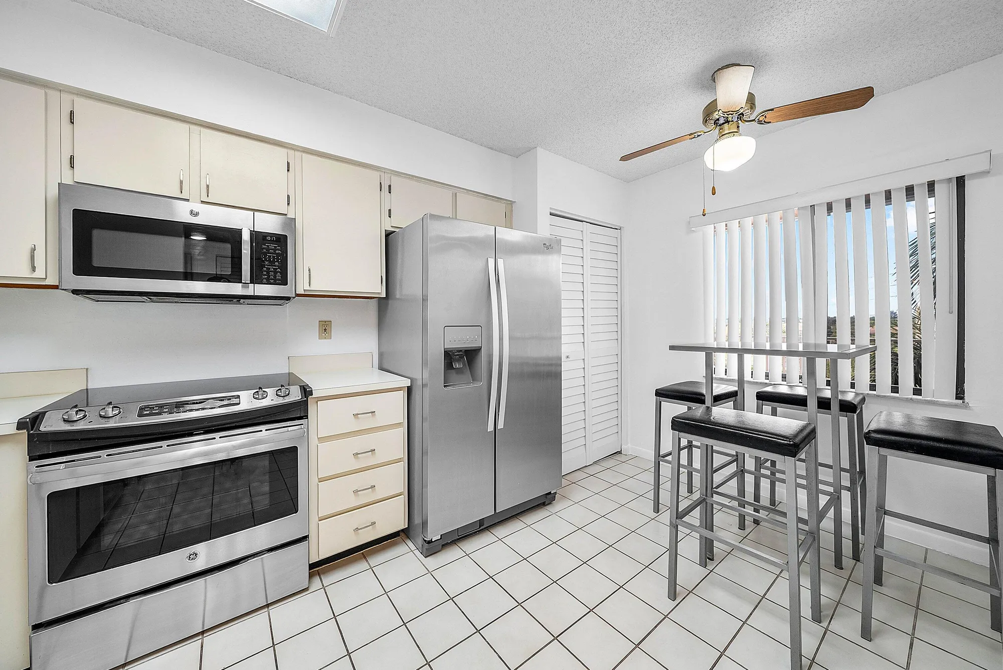 Property Slideshow image 6 of 52 | 14500 stirling way 405, Delray Beach, FL, 33446