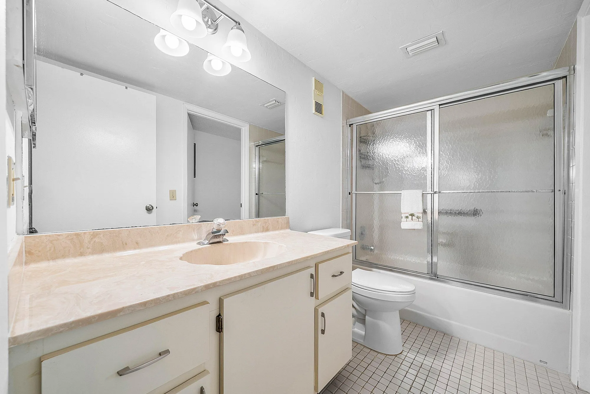 Property Slideshow image 19 of 52 | 14500 stirling way 405, Delray Beach, FL, 33446