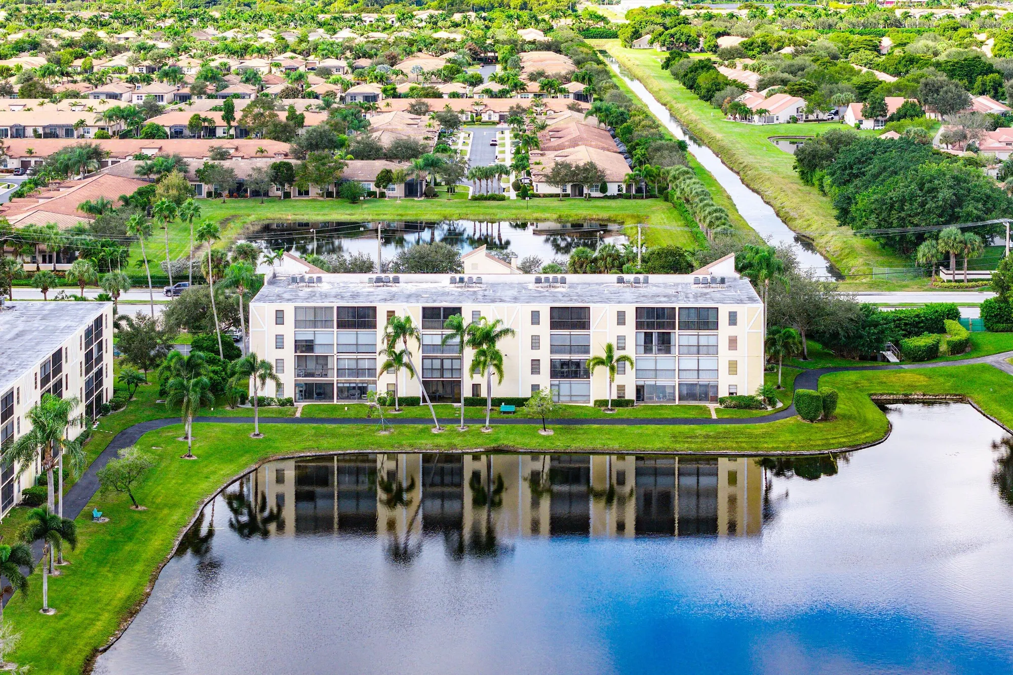 Property Slideshow image 29 of 52 | 14500 stirling way 405, Delray Beach, FL, 33446