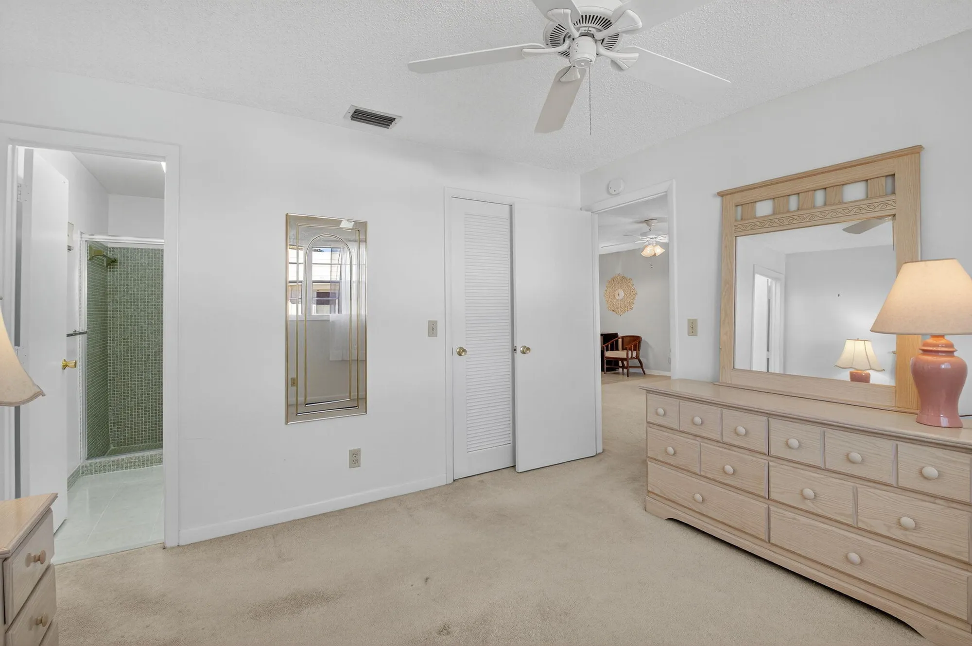 Property Slideshow image 19 of 53 | 100 leisure lake cir 102, Boynton Beach, FL, 33426