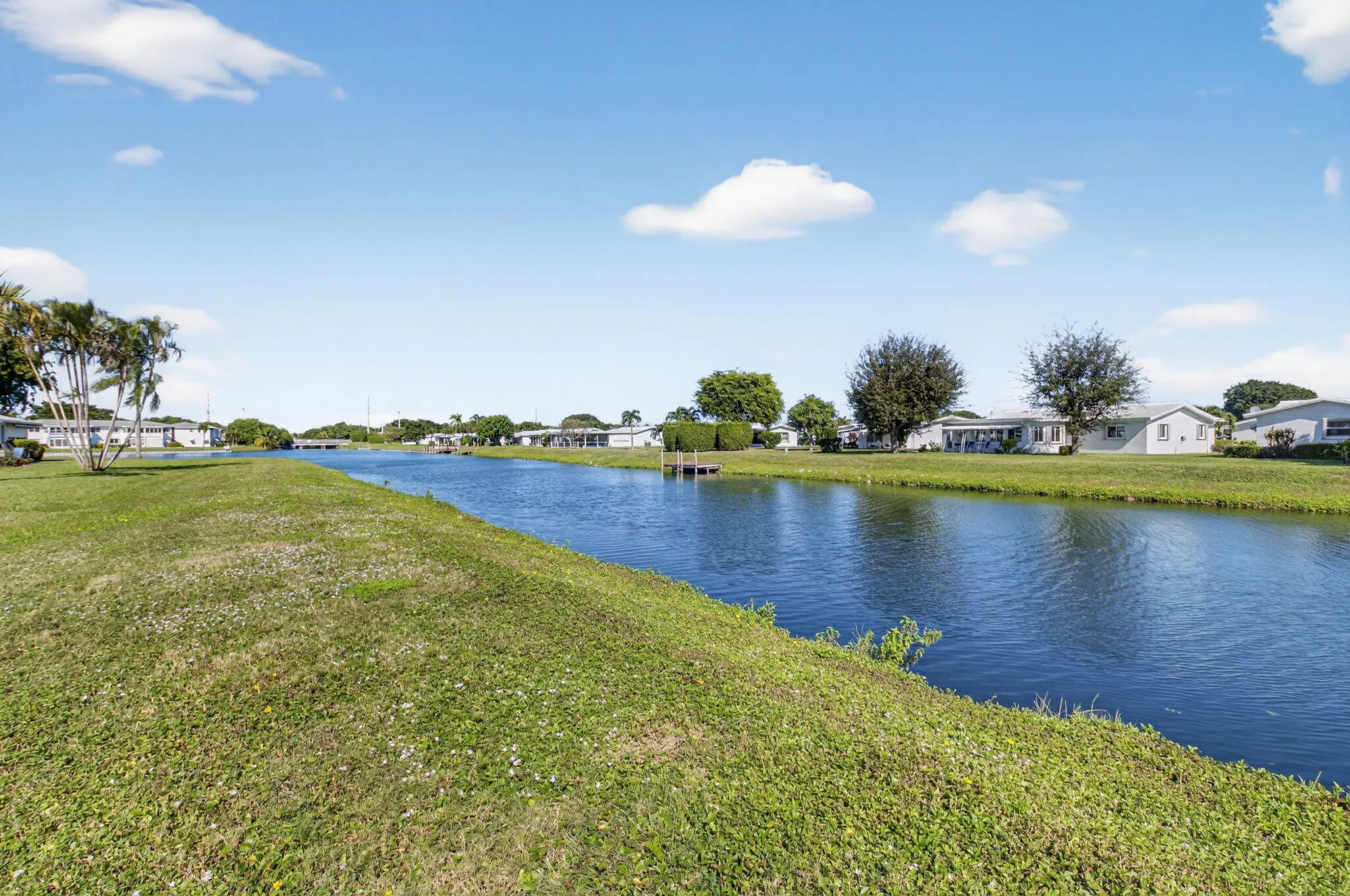 Property Slideshow image 25 of 53 | 100 leisure lake cir 102, Boynton Beach, FL, 33426
