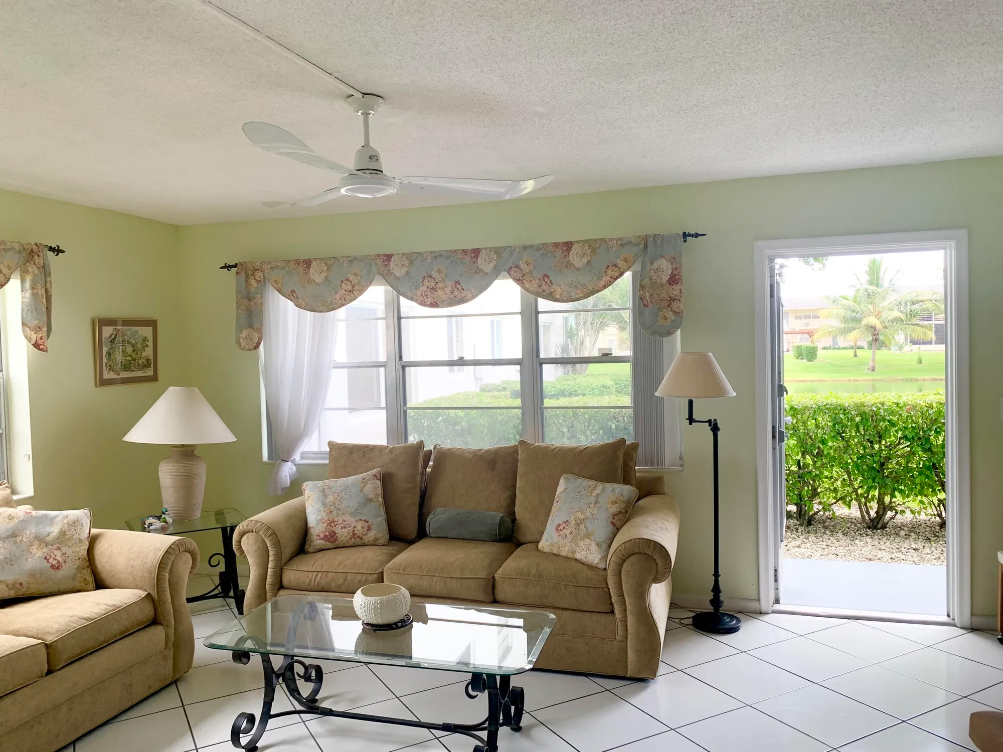 Property Slideshow image 6 of 37 | 287 andover l # 287, West Palm Beach, FL, 33417
