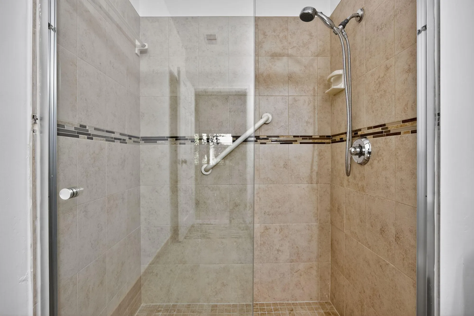 Property Slideshow image 24 of 28 | 6069 heliconia rd, Delray Beach, FL, 33484