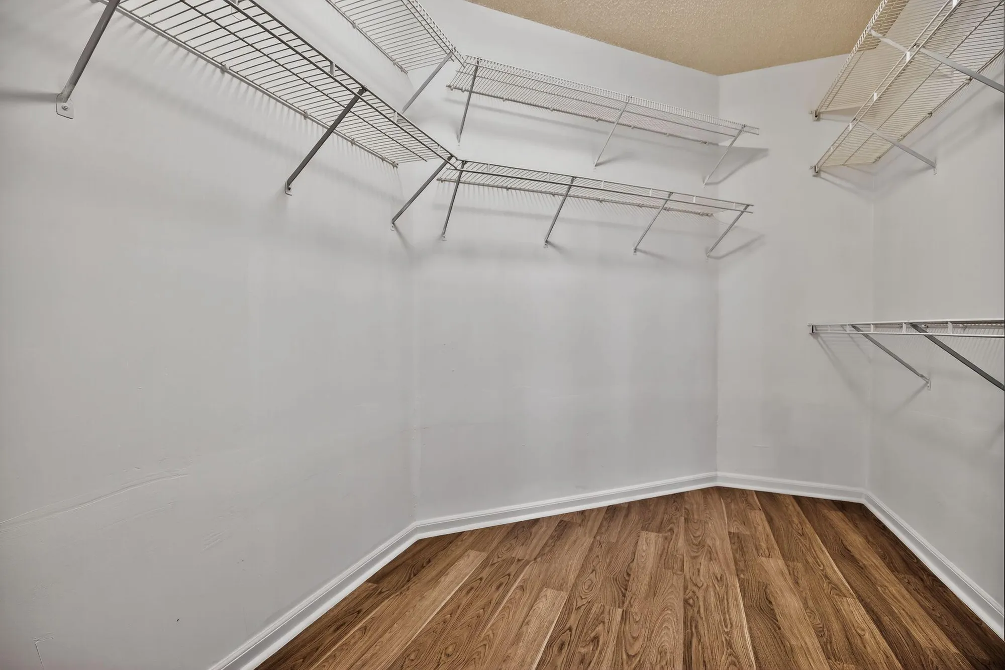 Property Slideshow image 25 of 28 | 6069 heliconia rd, Delray Beach, FL, 33484