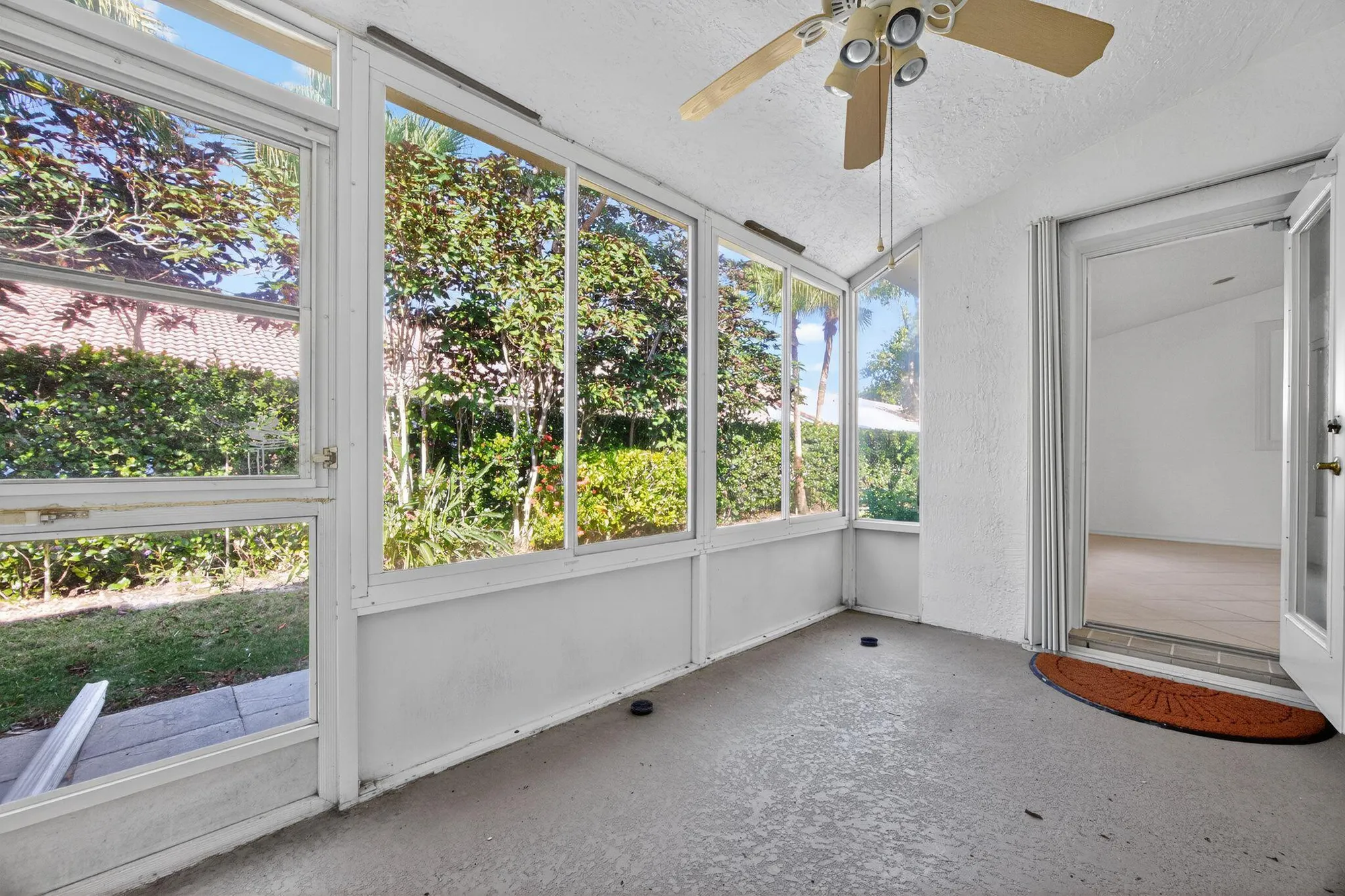 Property Slideshow image 27 of 28 | 6069 heliconia rd, Delray Beach, FL, 33484