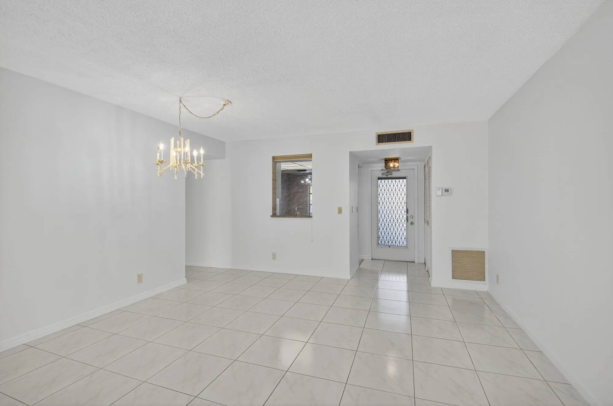 Property Slideshow image 4 of 72 | 14797 cumberland dr 1020, Delray Beach, FL, 33446