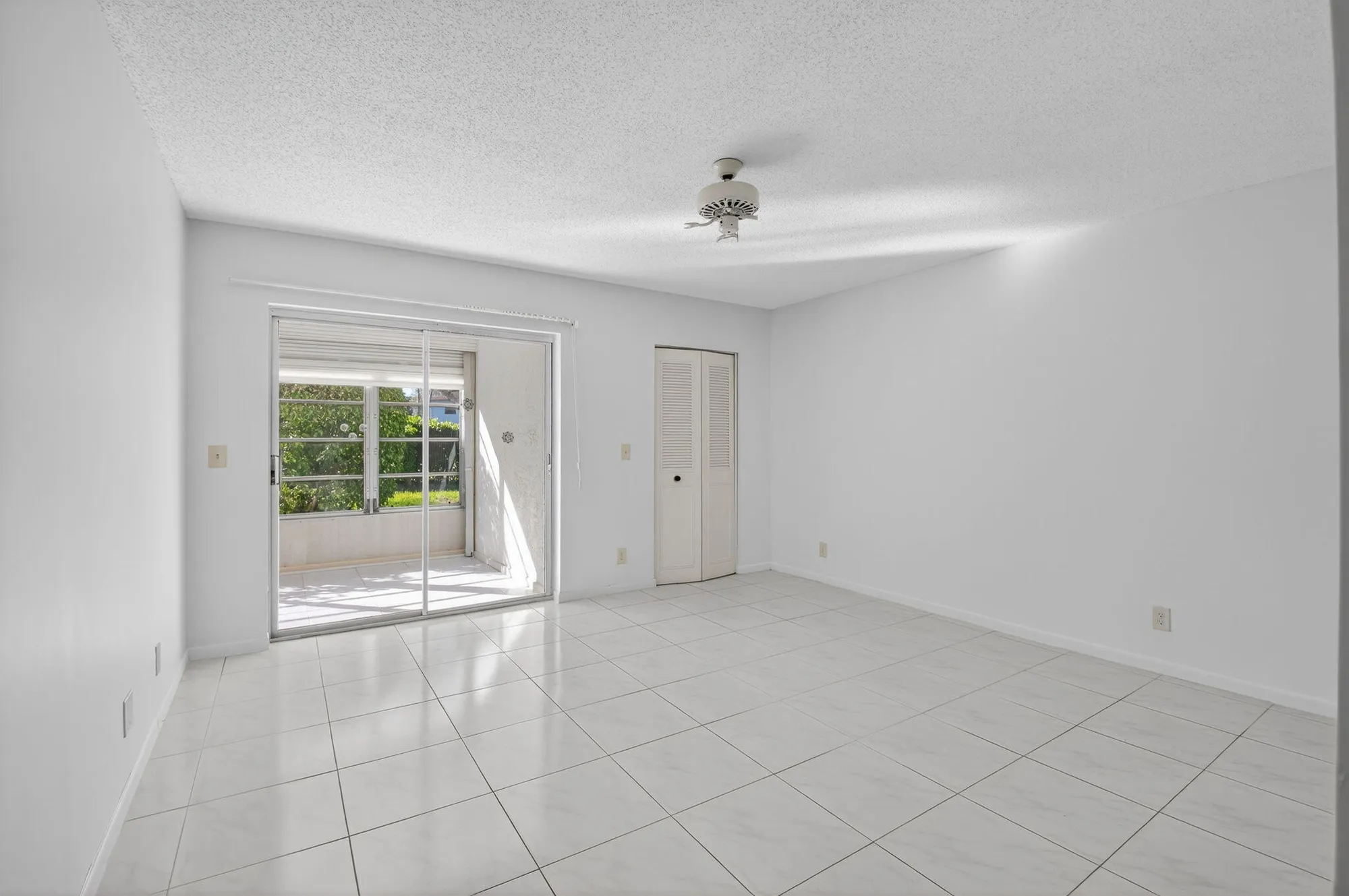 Property Slideshow image 16 of 72 | 14797 cumberland dr 1020, Delray Beach, FL, 33446