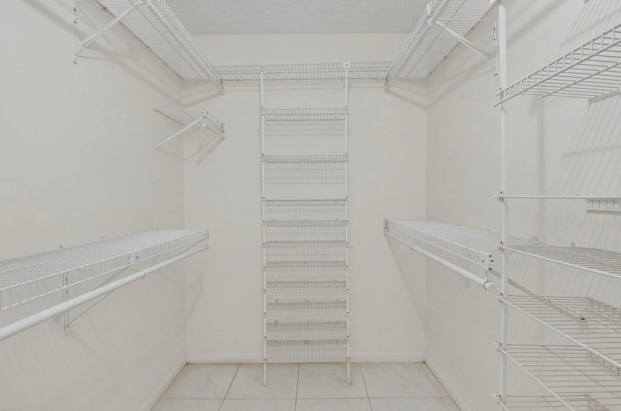 Property Slideshow image 19 of 72 | 14797 cumberland dr 1020, Delray Beach, FL, 33446