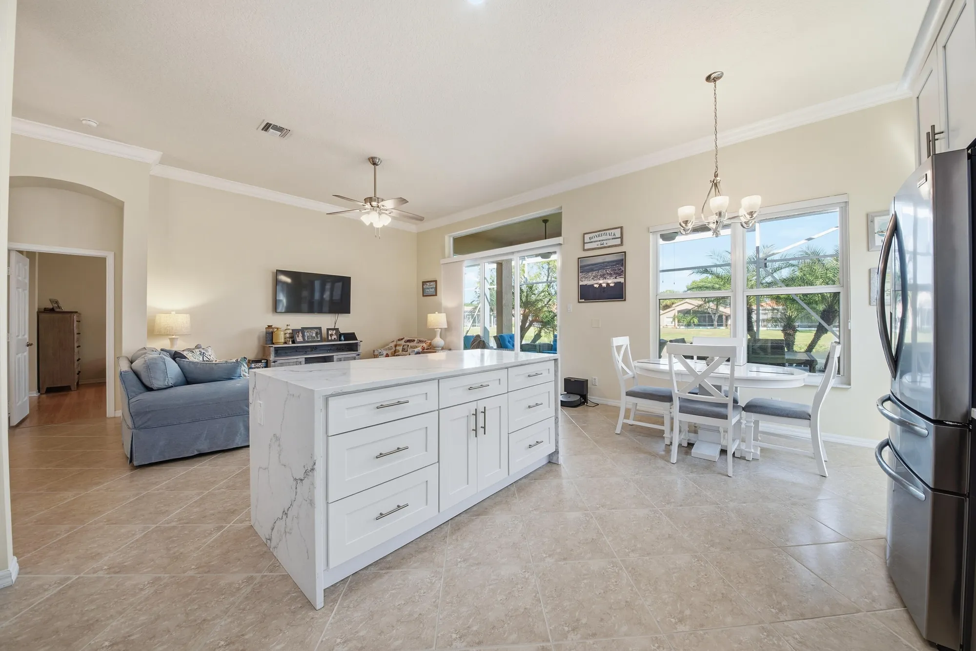 Property Slideshow image 11 of 34 | 7641 viniste dr, Boynton Beach, FL, 33472