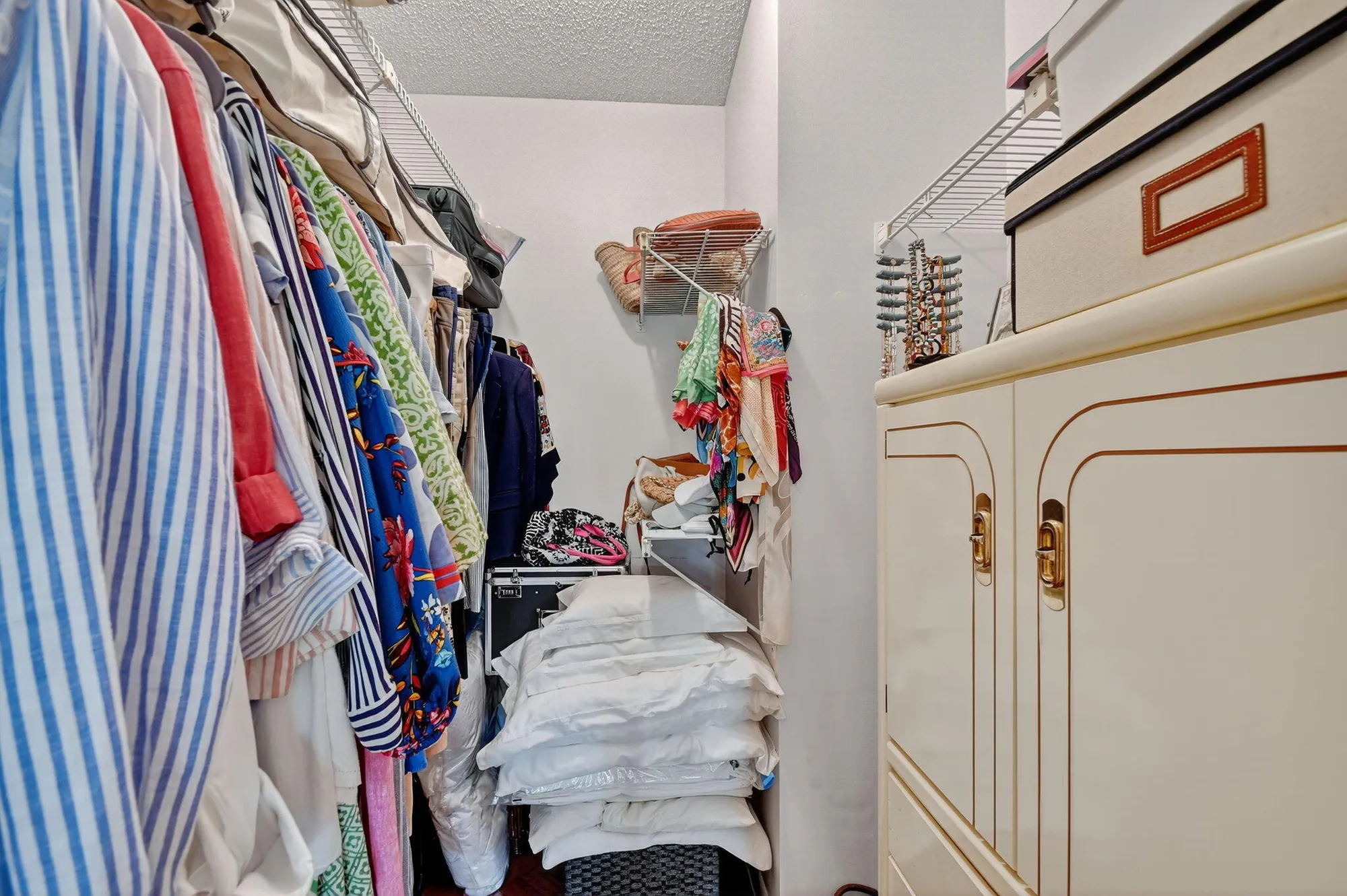 Property Slideshow image 19 of 65 | 1533 palmland dr, Boynton Beach, FL, 33436