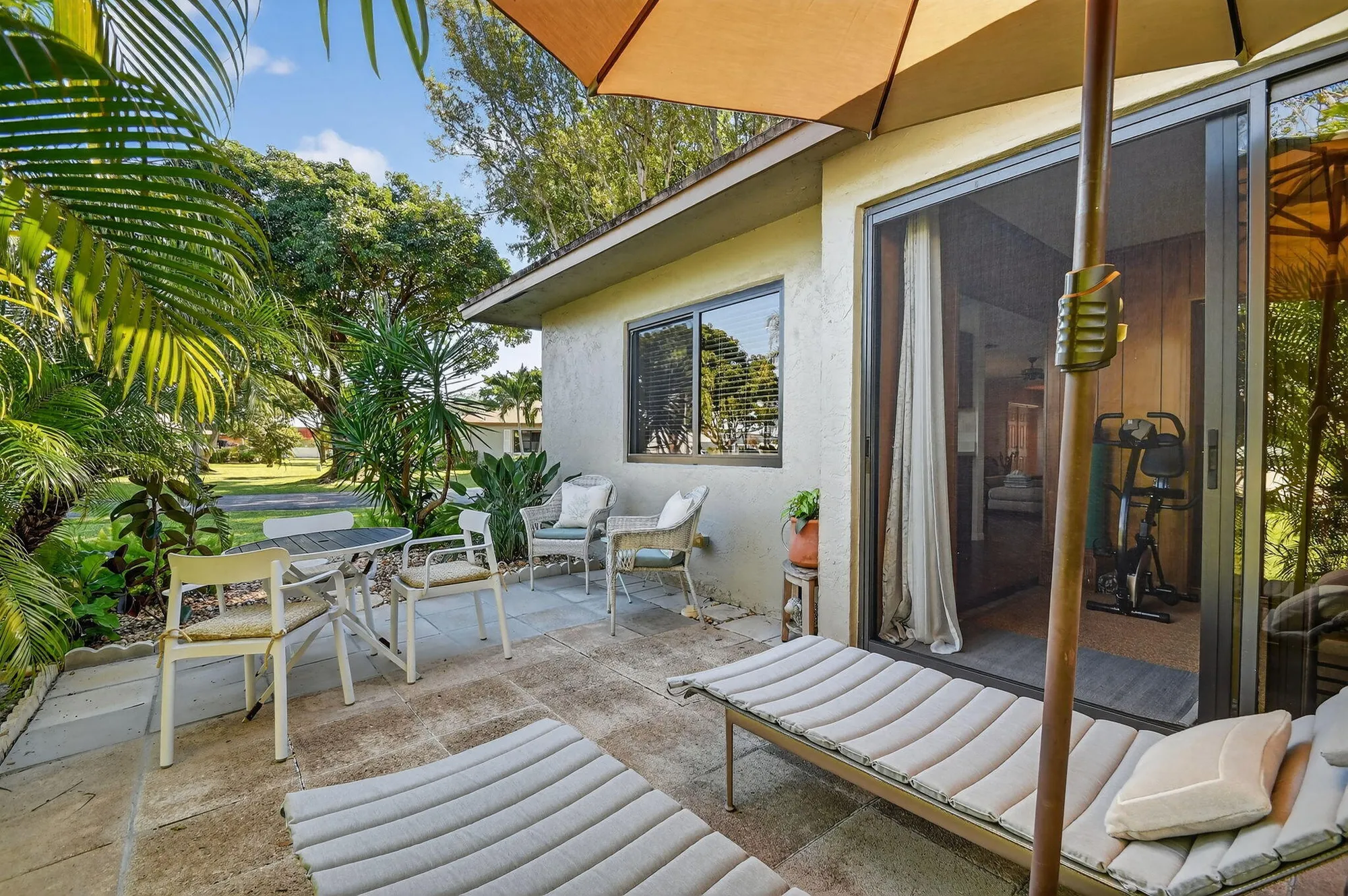 Property Slideshow image 38 of 65 | 1533 palmland dr, Boynton Beach, FL, 33436