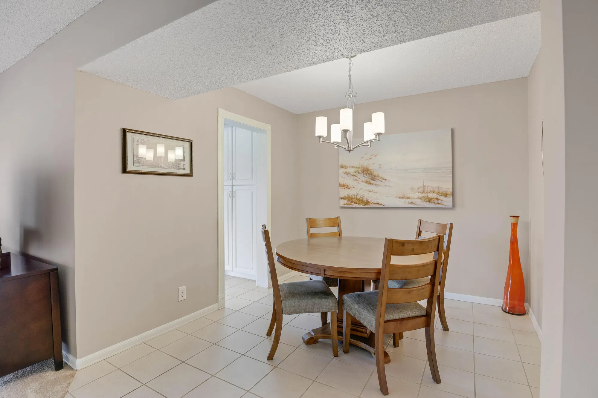 Property Slideshow image 8 of 28 | 3836 via poinciana apt 205, Lake Worth, FL, 33467