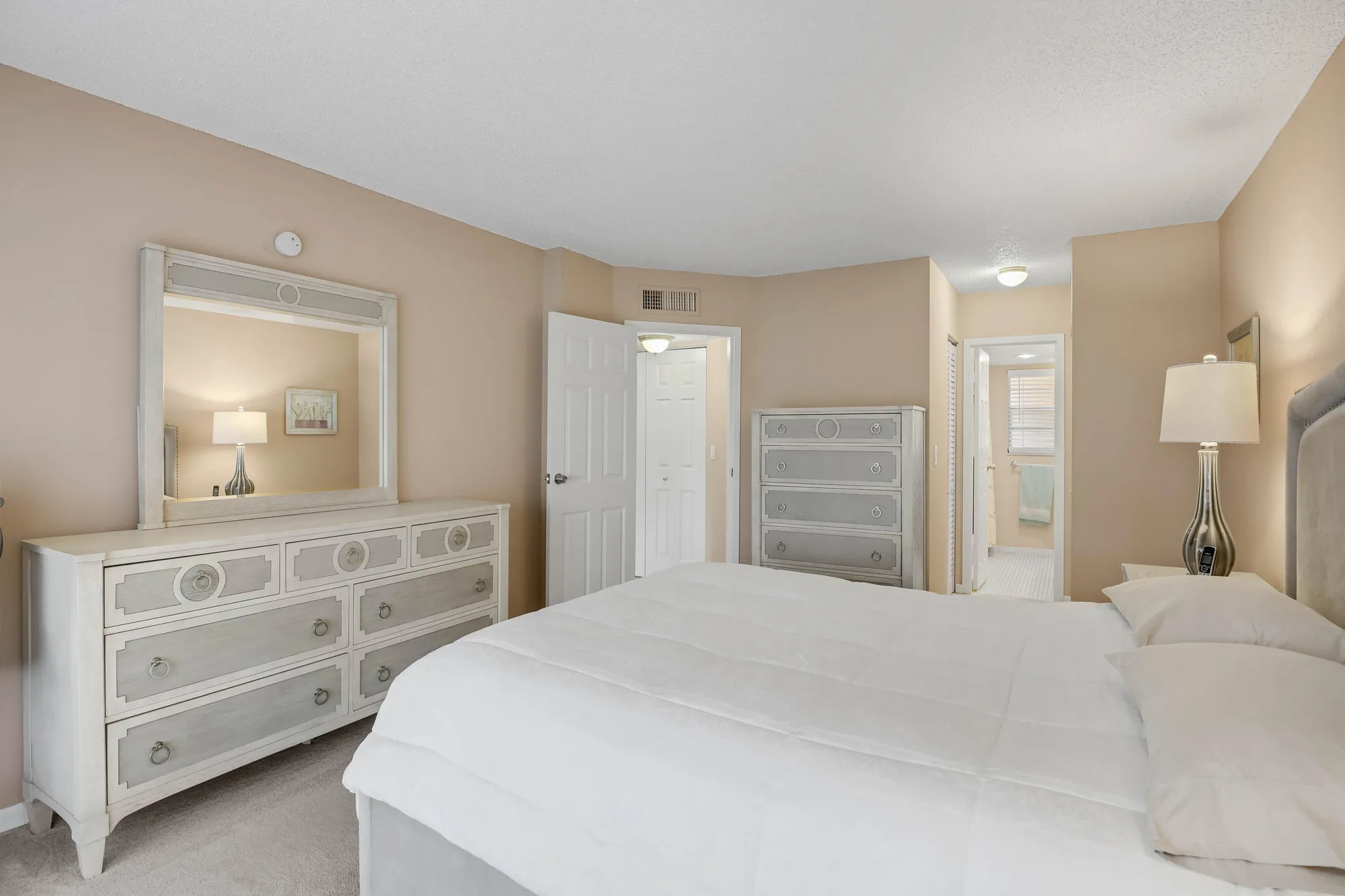Property Slideshow image 15 of 28 | 3836 via poinciana apt 205, Lake Worth, FL, 33467