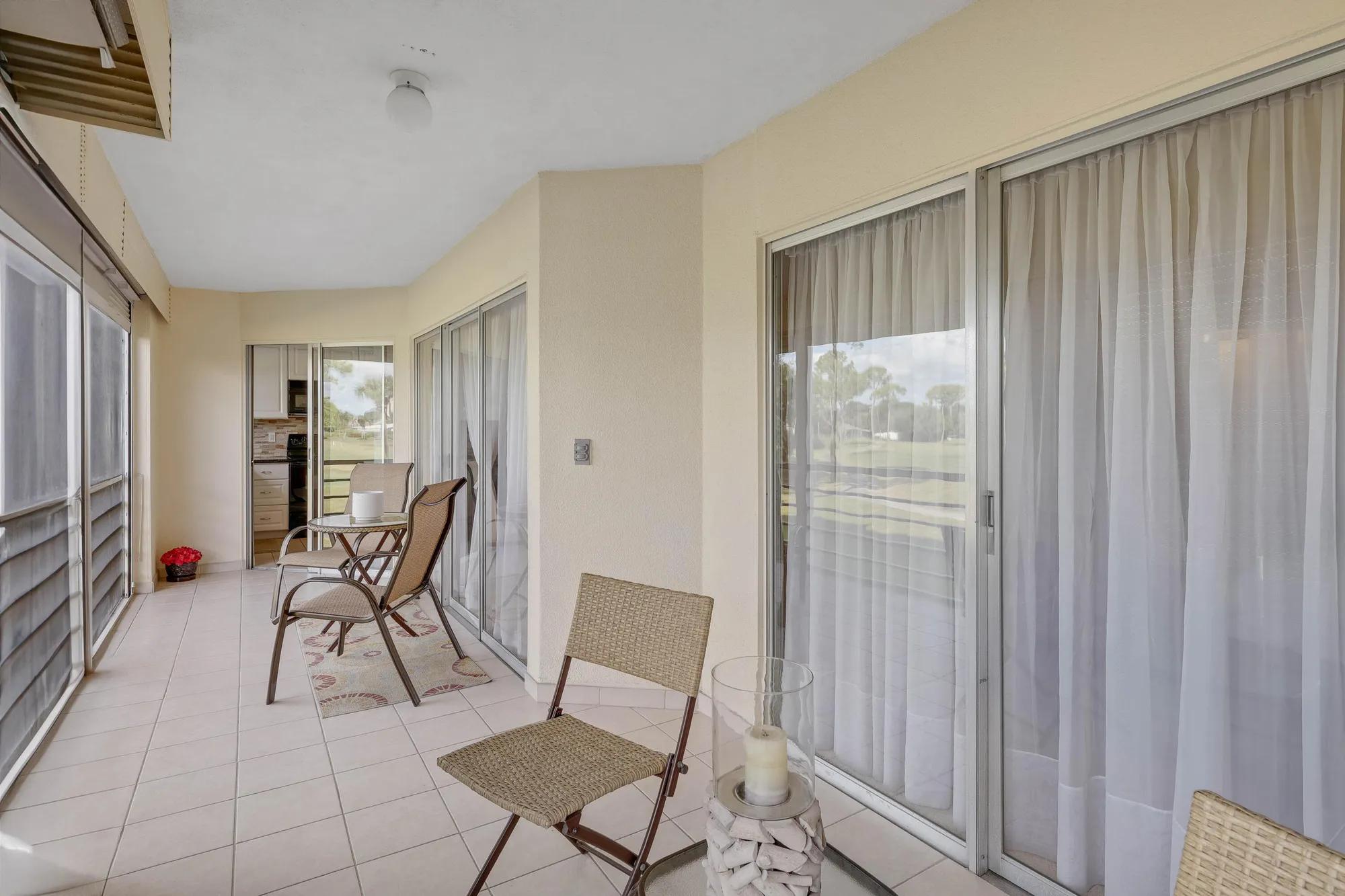 Property Slideshow image 23 of 28 | 3836 via poinciana apt 205, Lake Worth, FL, 33467