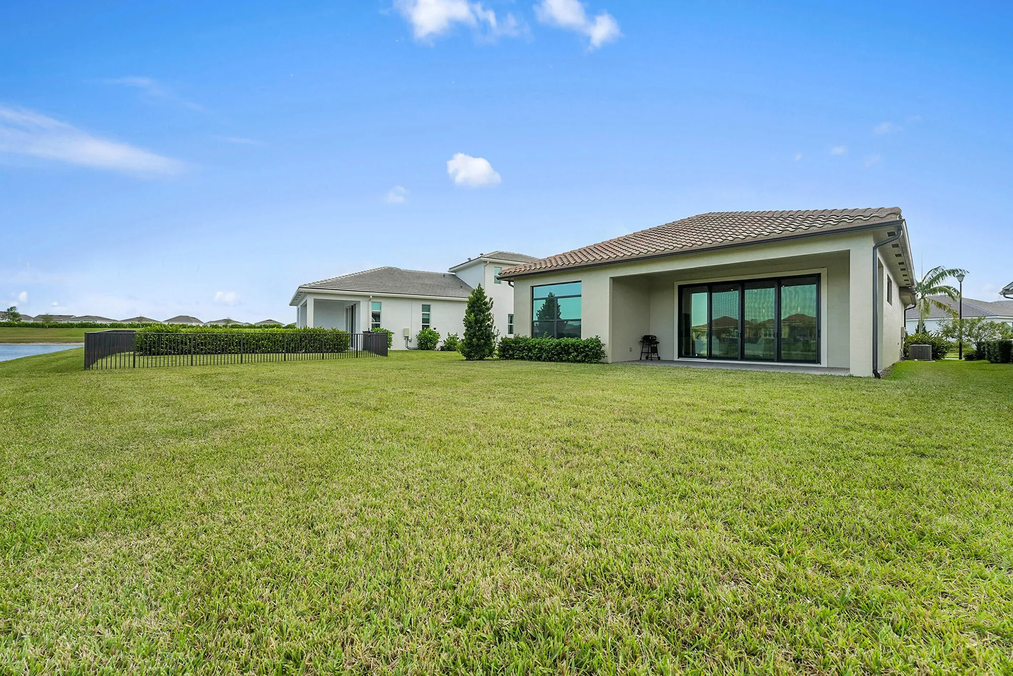 Property Slideshow image 31 of 68 | 11249 sw pietra way, Port Saint Lucie, FL, 34987