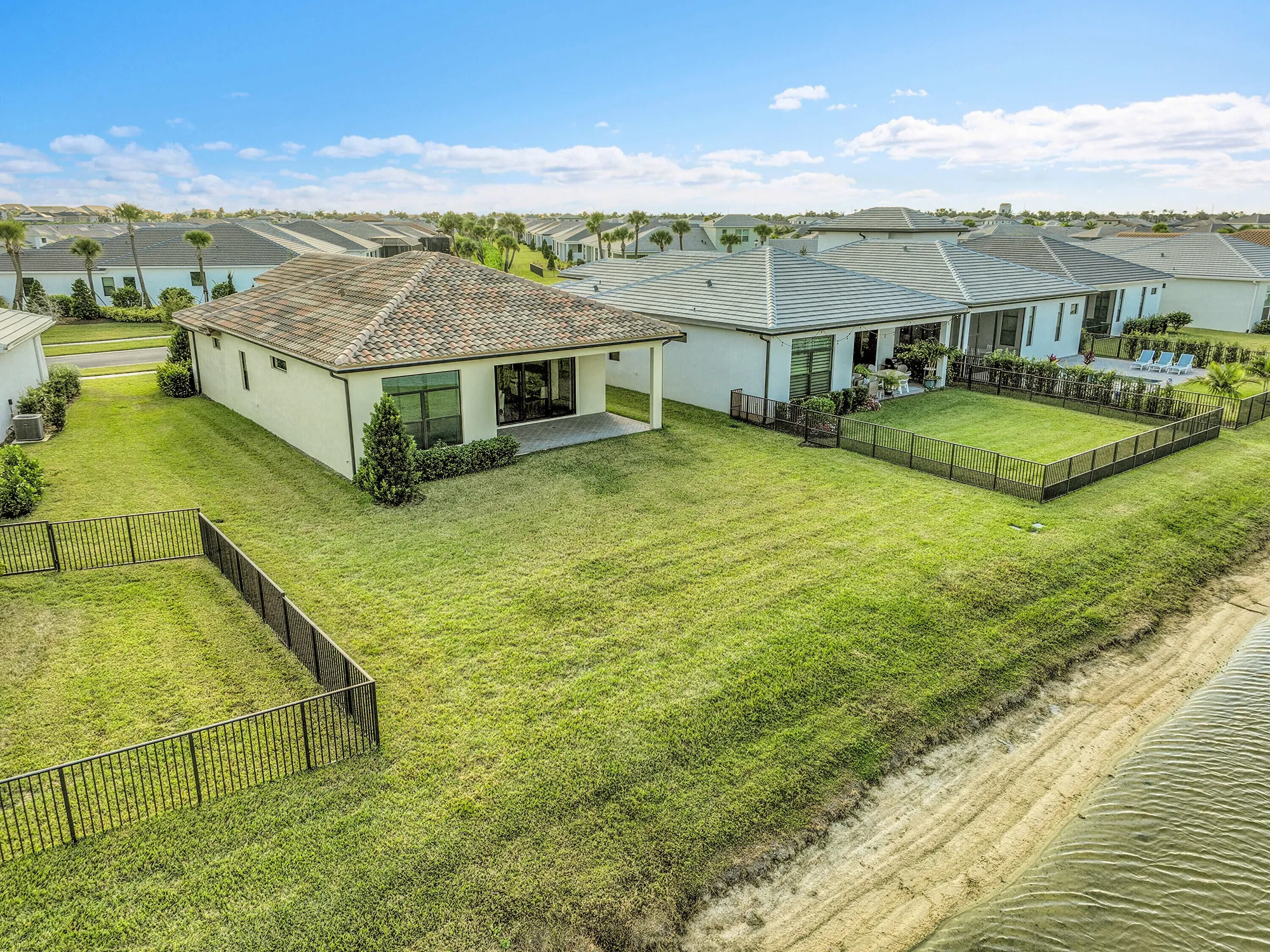 Property Slideshow image 38 of 68 | 11249 sw pietra way, Port Saint Lucie, FL, 34987