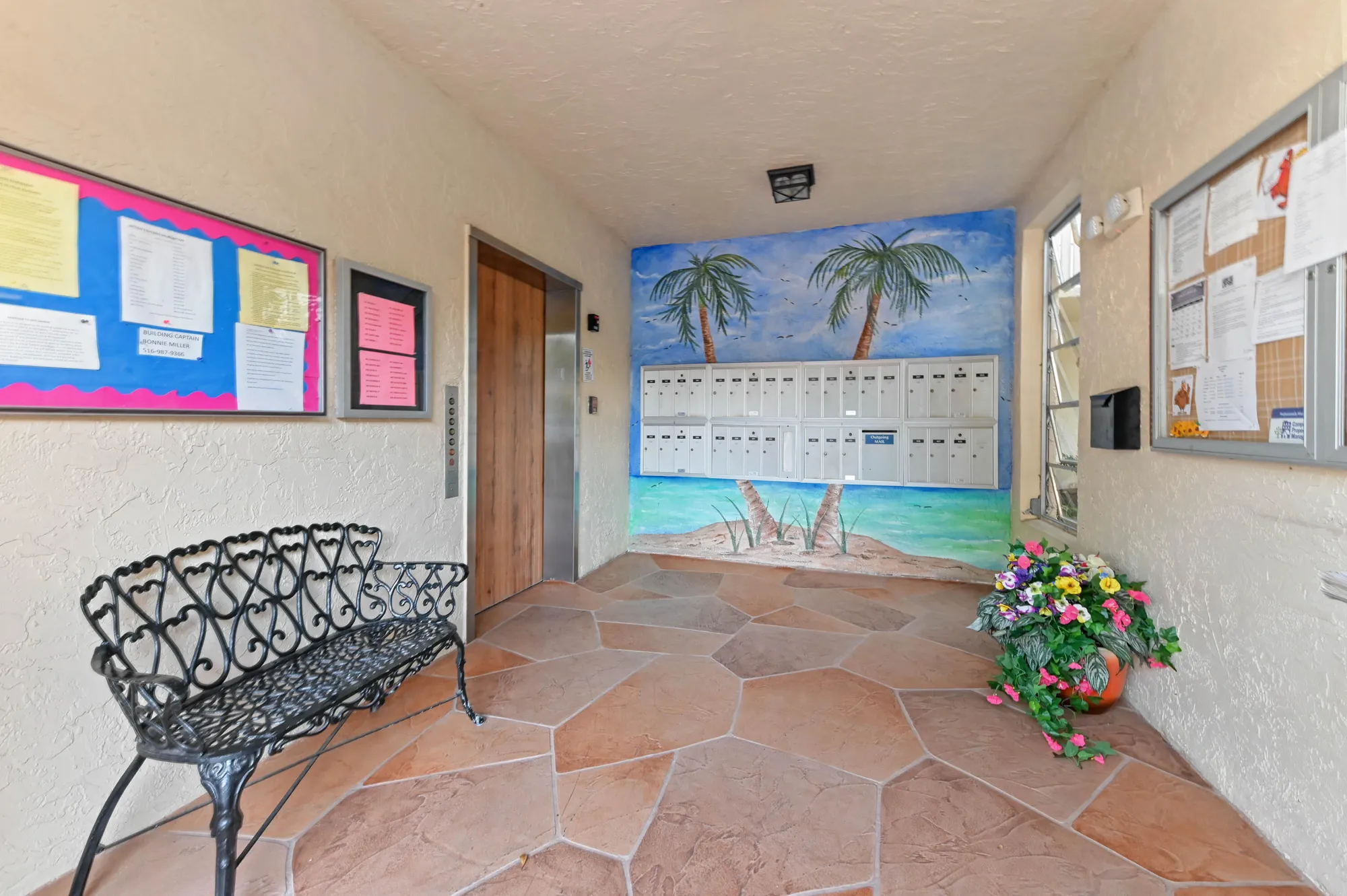 Property Slideshow image 3 of 59 | 7286 huntington ln 402, Delray Beach, FL, 33446