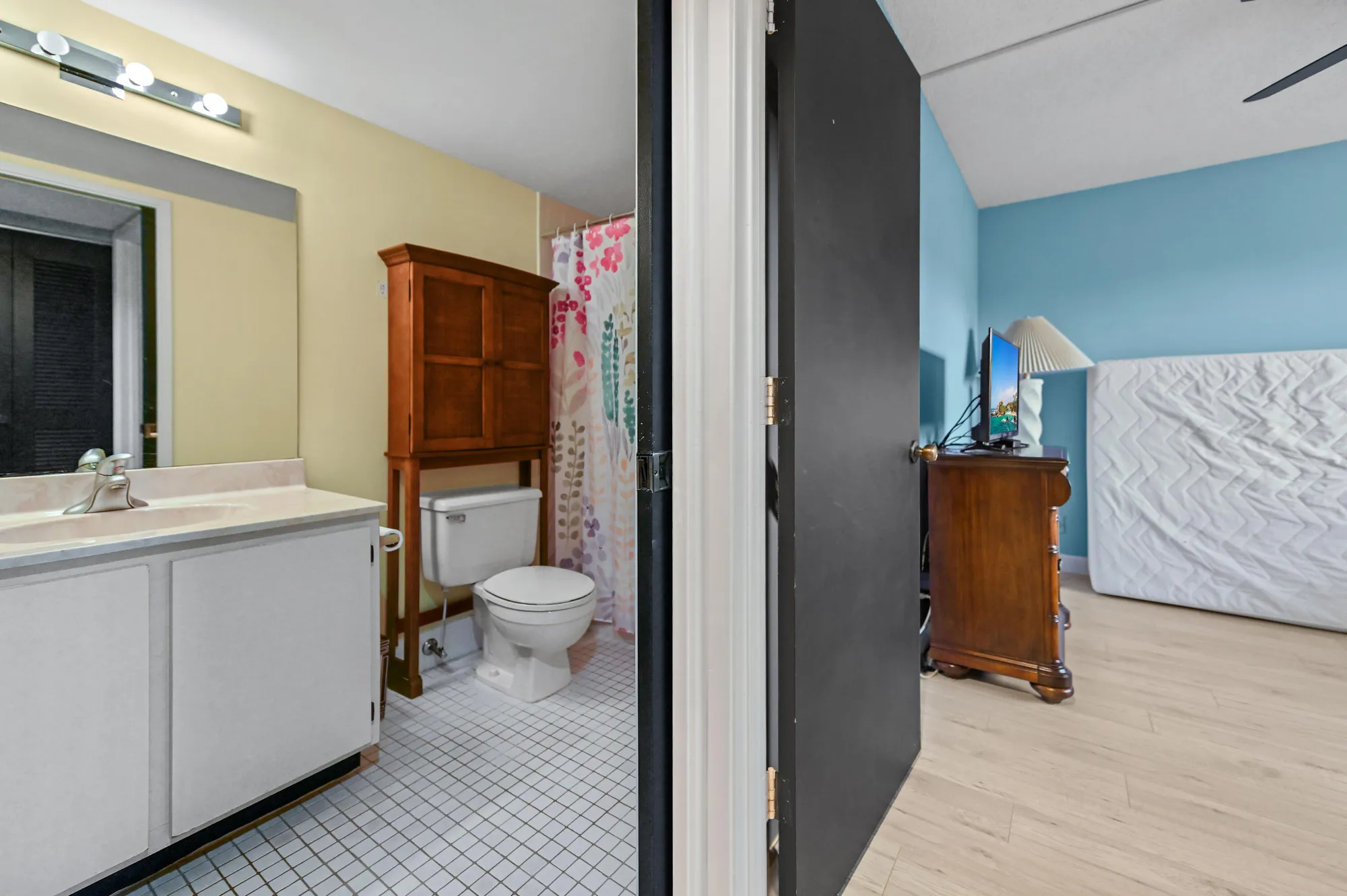 Property Slideshow image 11 of 59 | 7286 huntington ln 402, Delray Beach, FL, 33446