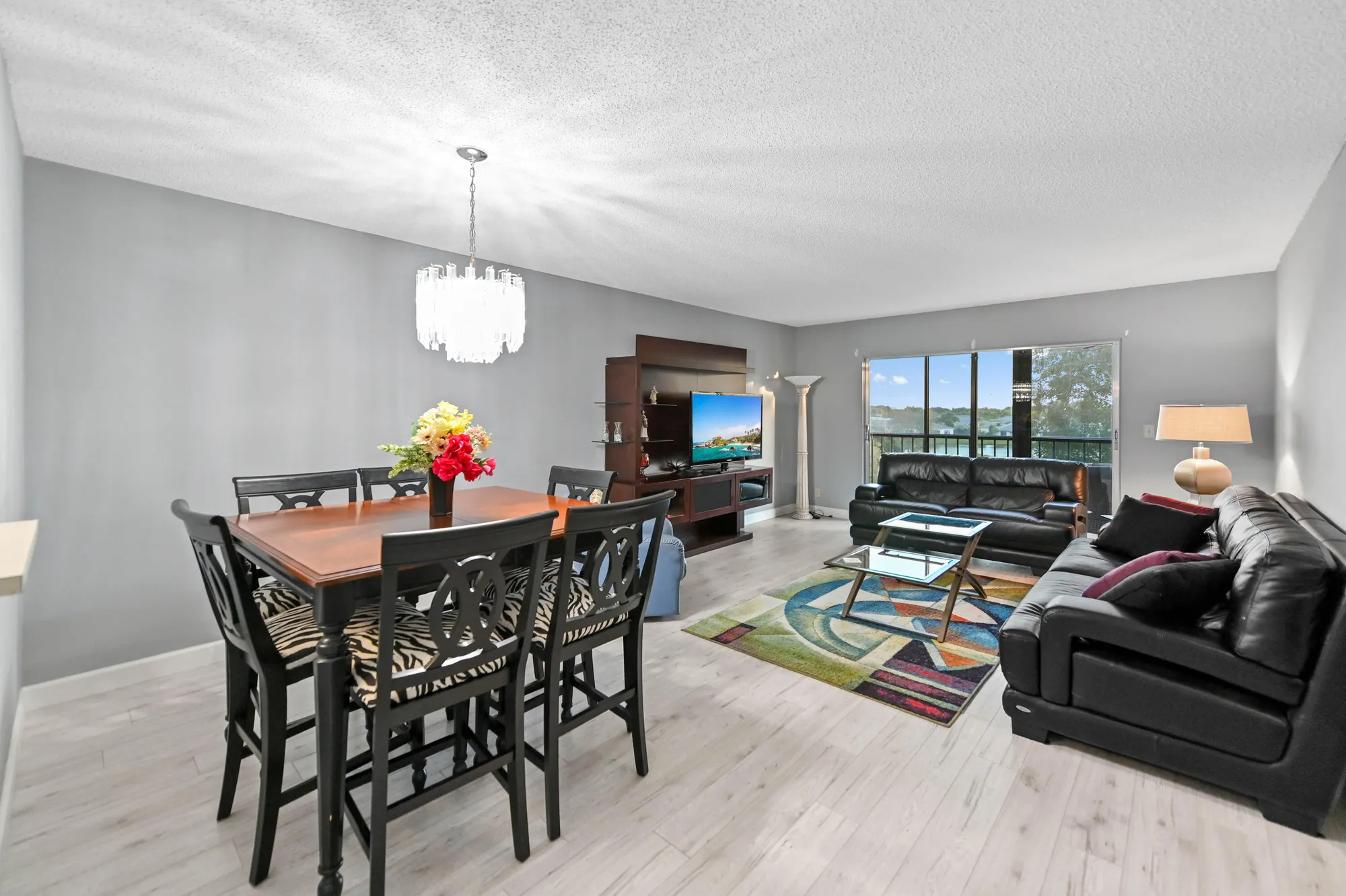 Property Slideshow image 15 of 59 | 7286 huntington ln 402, Delray Beach, FL, 33446