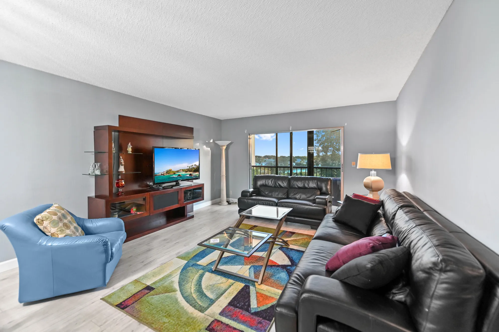 Property Slideshow image 17 of 59 | 7286 huntington ln 402, Delray Beach, FL, 33446