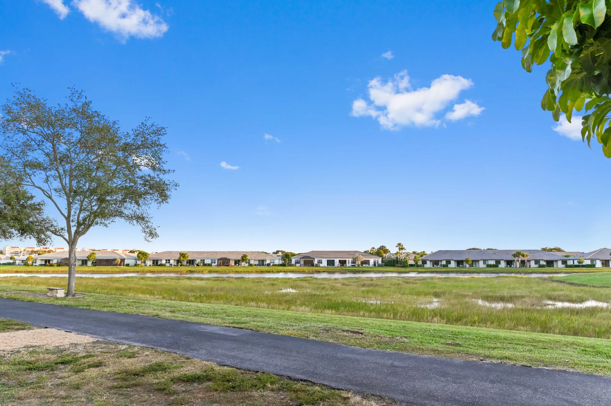 Property Slideshow image 27 of 59 | 7286 huntington ln 402, Delray Beach, FL, 33446