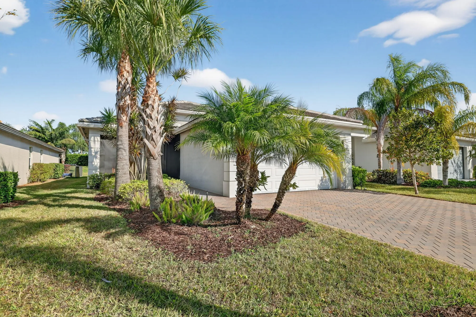 Property Slideshow image 3 of 95 | 11870 sw waterford isle way, Port Saint Lucie, FL, 34987