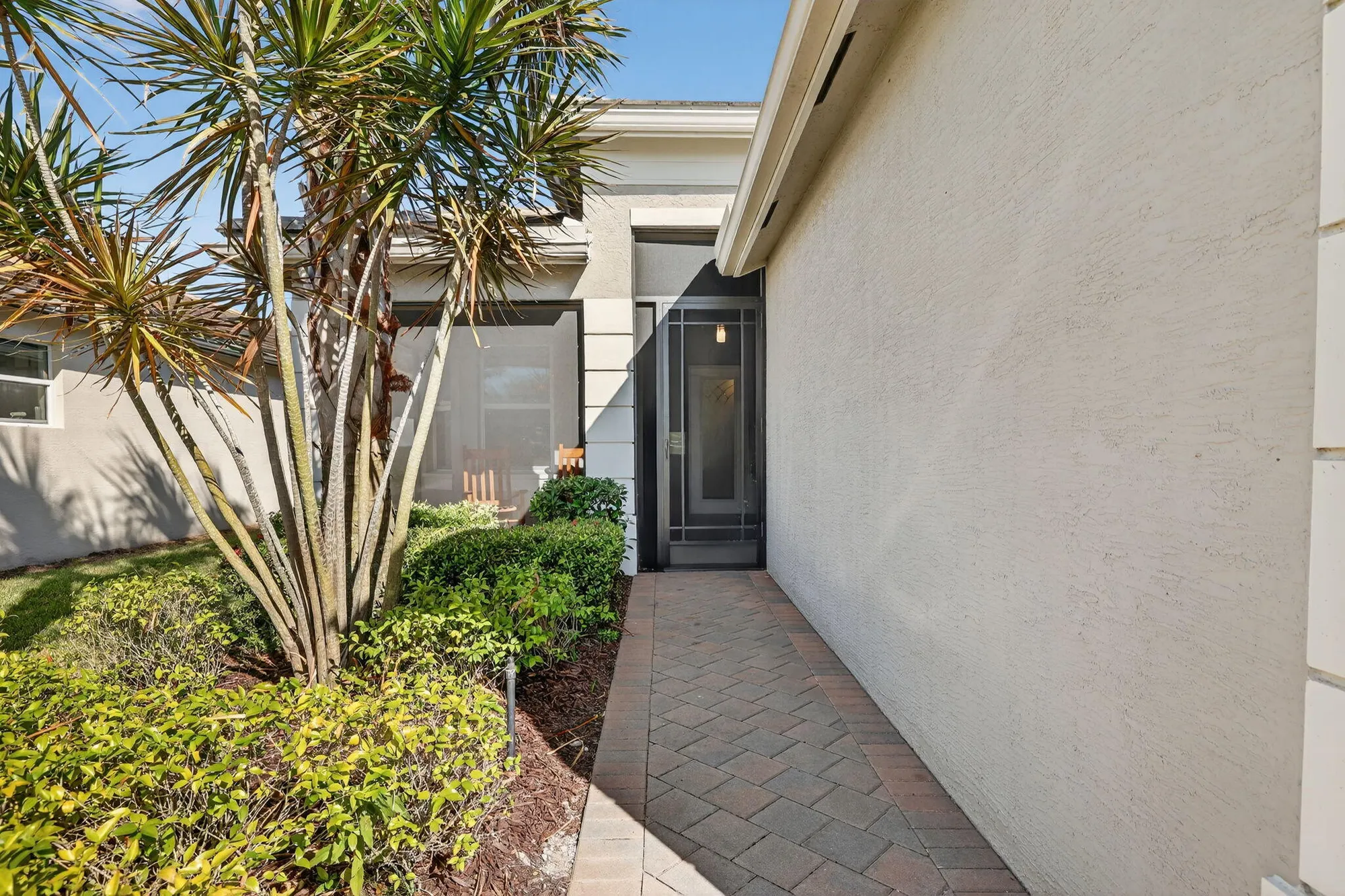 Property Slideshow image 6 of 95 | 11870 sw waterford isle way, Port Saint Lucie, FL, 34987