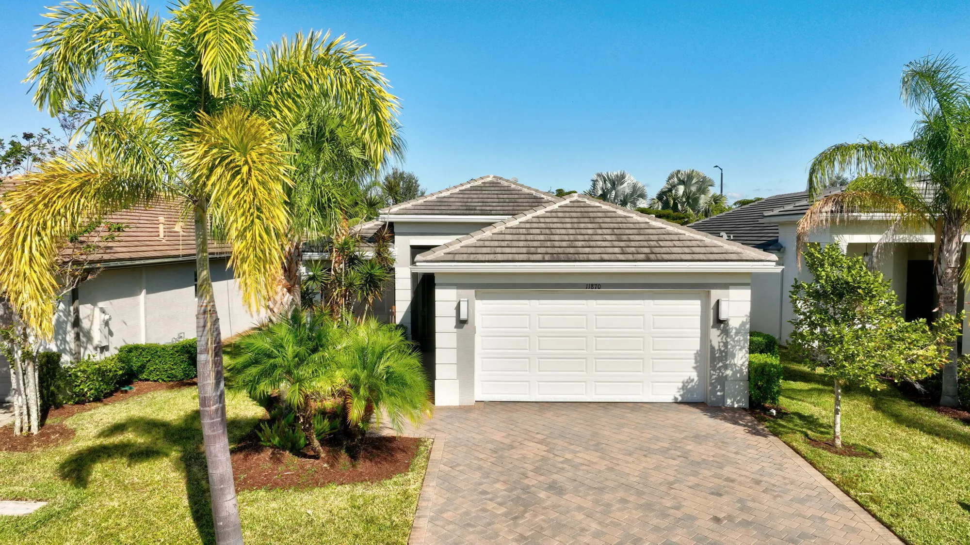 Property Slideshow image 39 of 95 | 11870 sw waterford isle way, Port Saint Lucie, FL, 34987