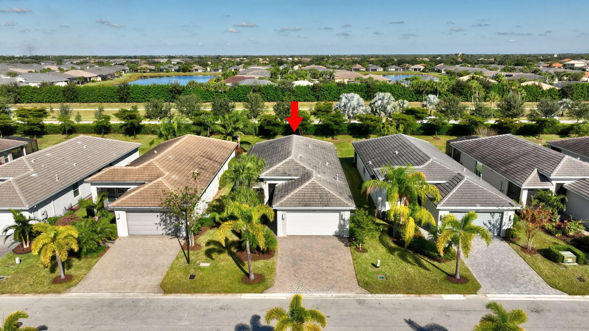 Property Slideshow image 40 of 95 | 11870 sw waterford isle way, Port Saint Lucie, FL, 34987