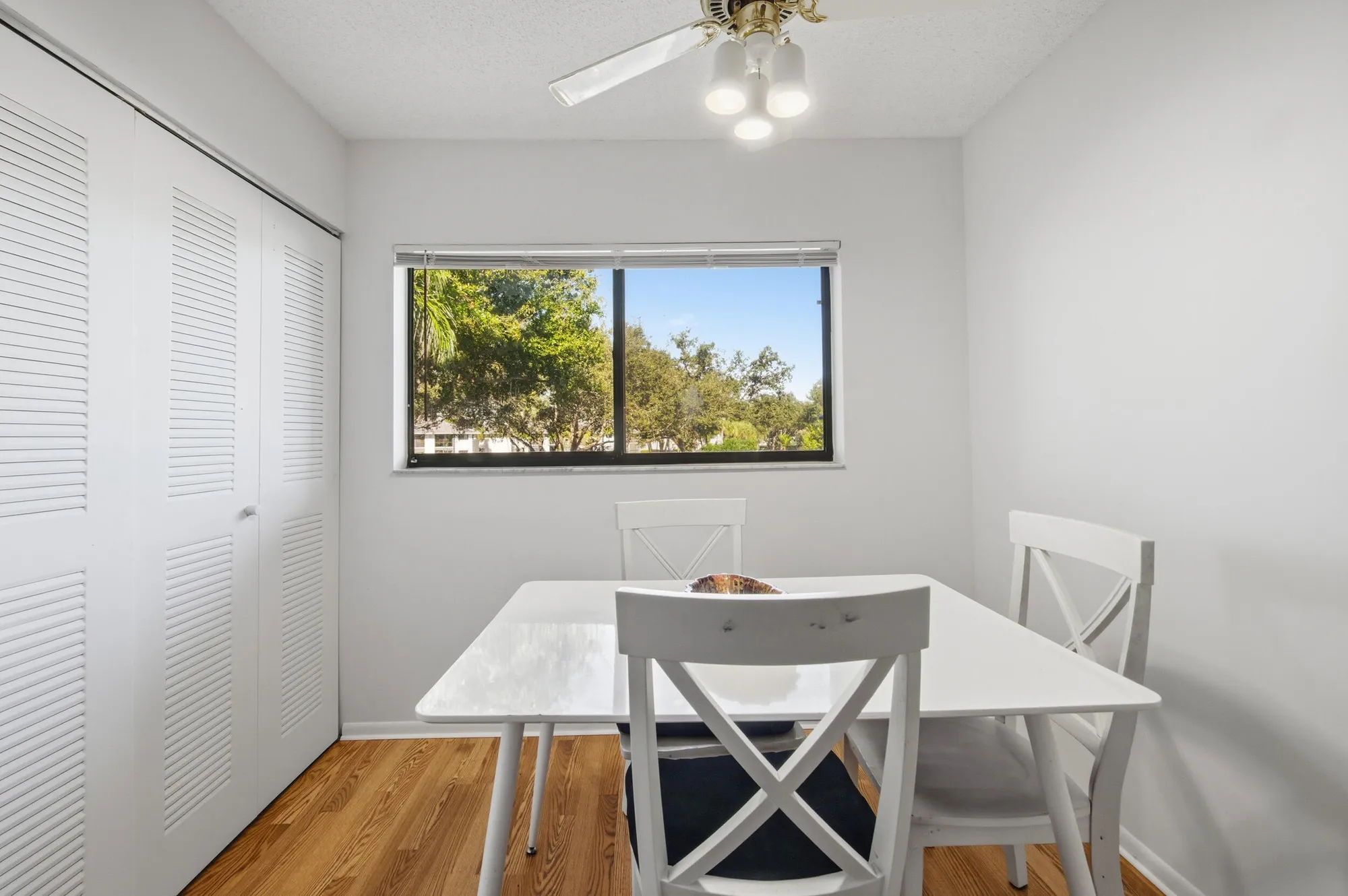 Property Slideshow image 6 of 70 | 15244 lakes of delray blvd 203, Delray Beach, FL, 33484