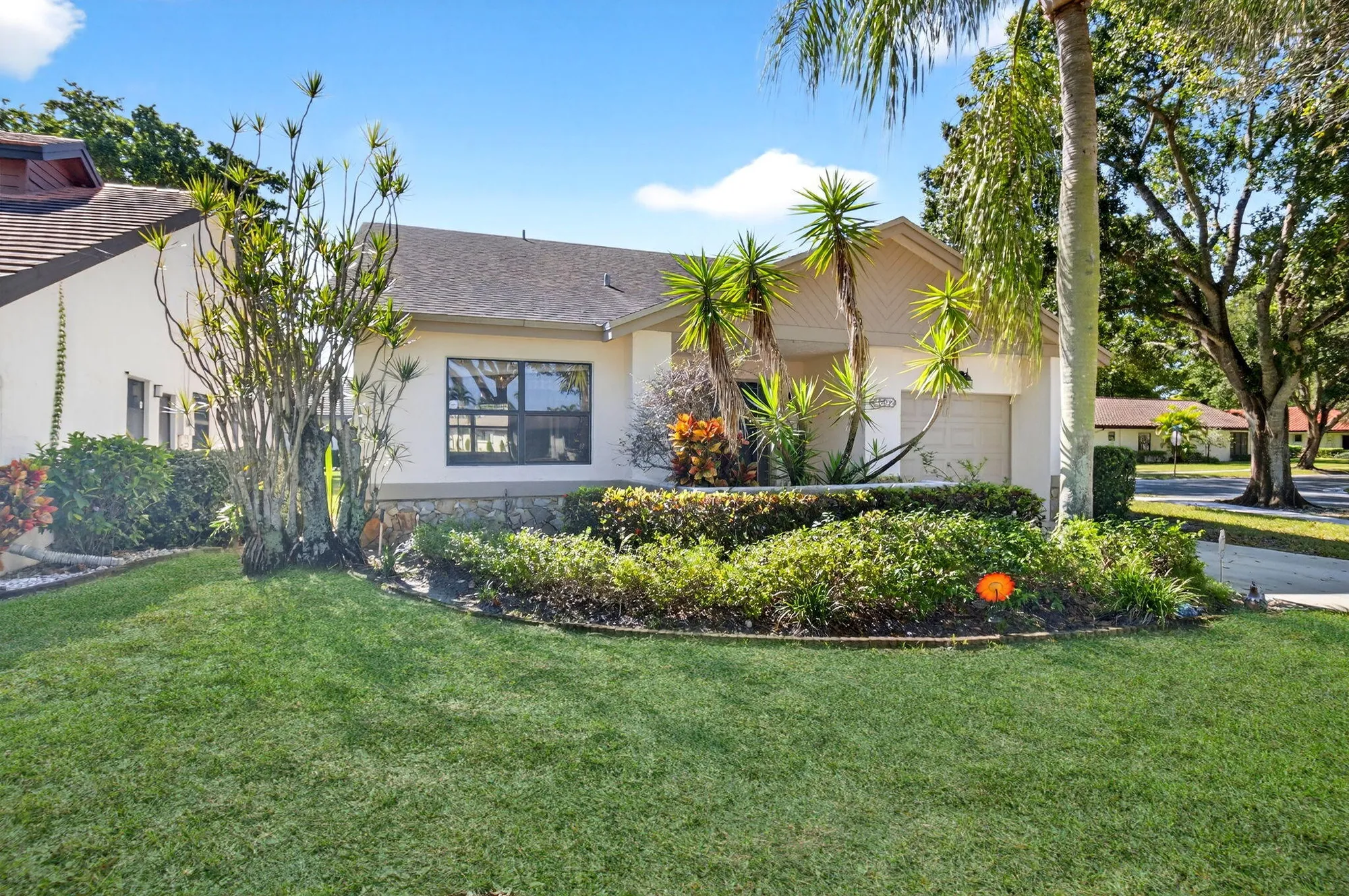 Property Slideshow image 2 of 52 | 4692 daylily ct, Boynton Beach, FL, 33436