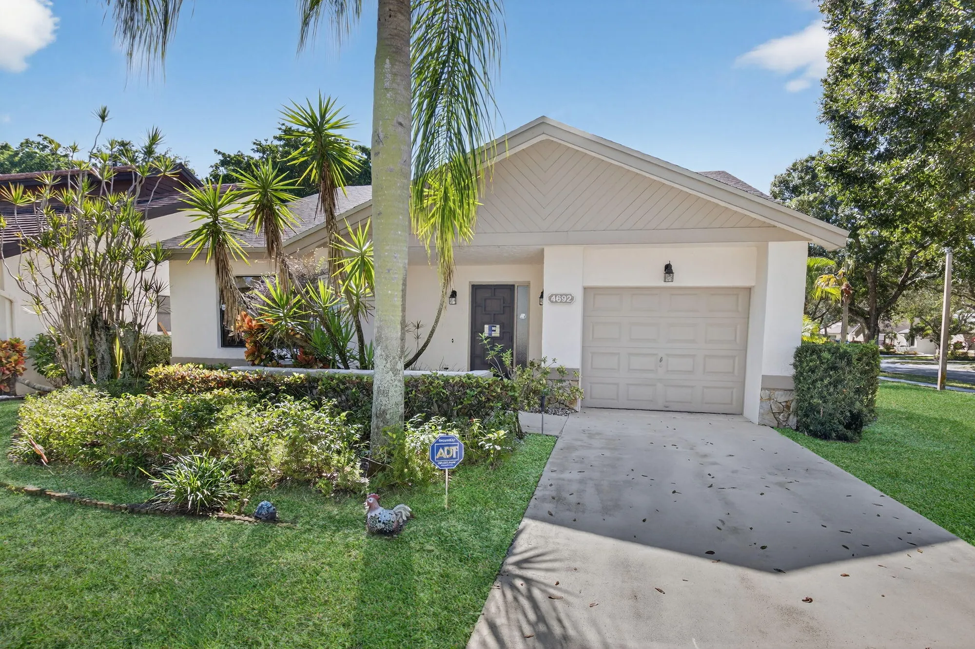 Property Slideshow image 3 of 52 | 4692 daylily ct, Boynton Beach, FL, 33436