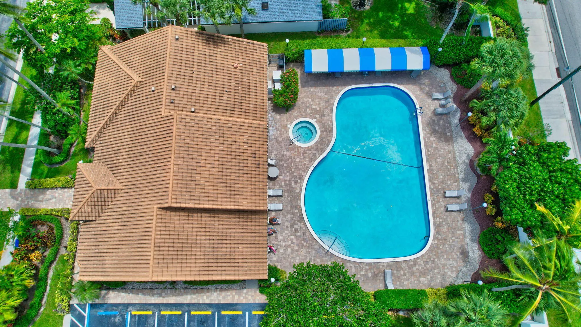 Property Slideshow image 45 of 52 | 4692 daylily ct, Boynton Beach, FL, 33436