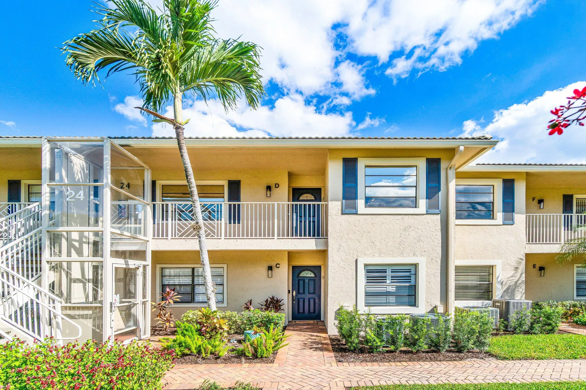 Property Slideshow image 33 of 54 | 24 stratford dr d, Boynton Beach, FL, 33436