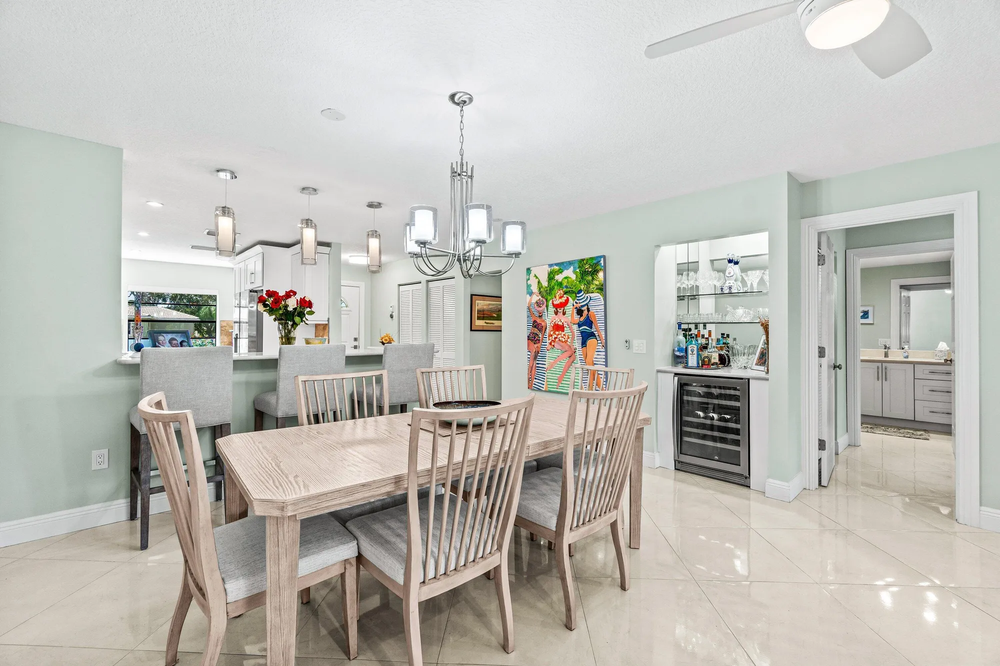 Property Slideshow image 12 of 54 | 24 stratford dr d, Boynton Beach, FL, 33436