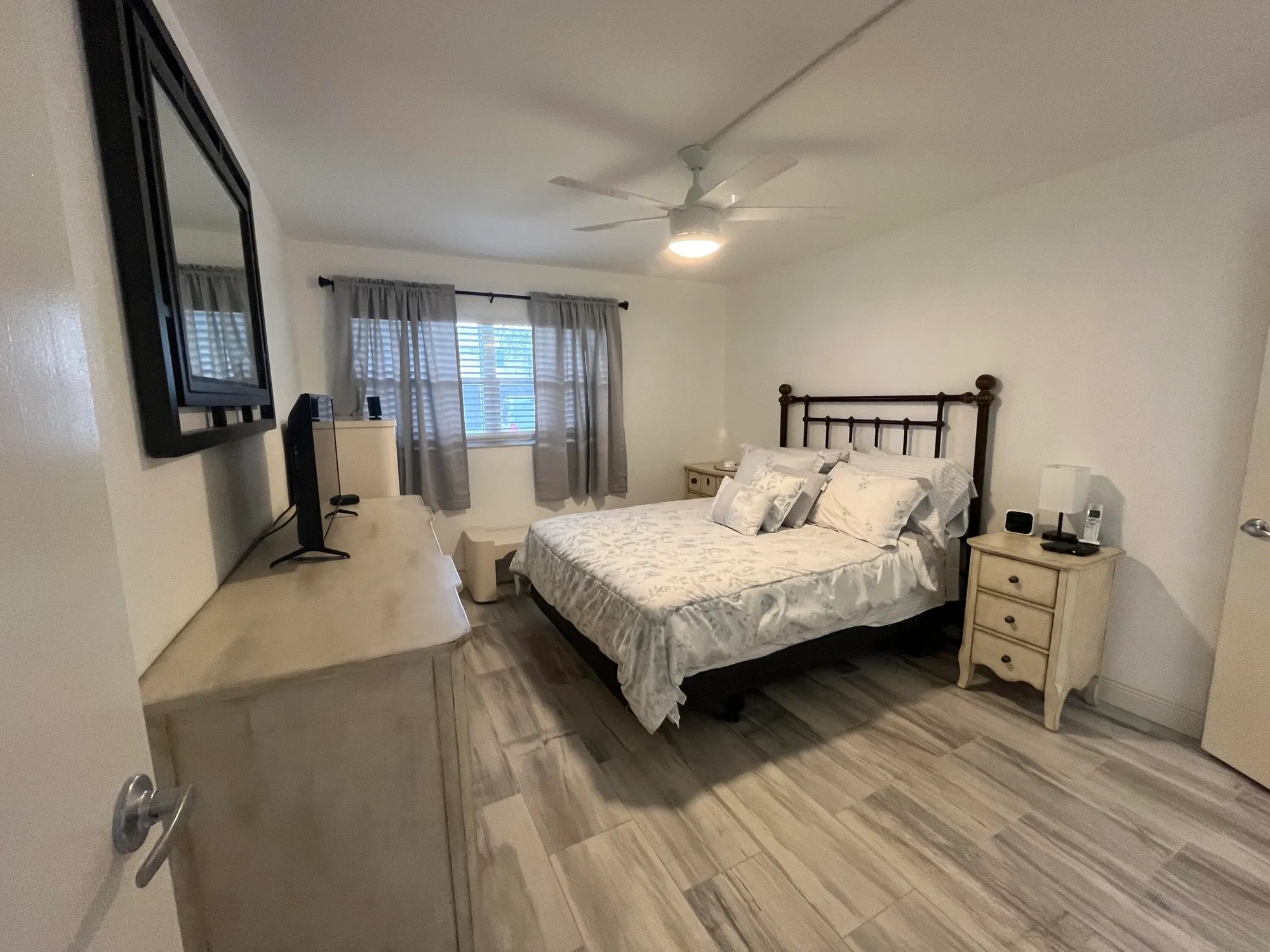 Property Slideshow image 16 of 35 | 256 monaco f, Delray Beach, FL, 33446