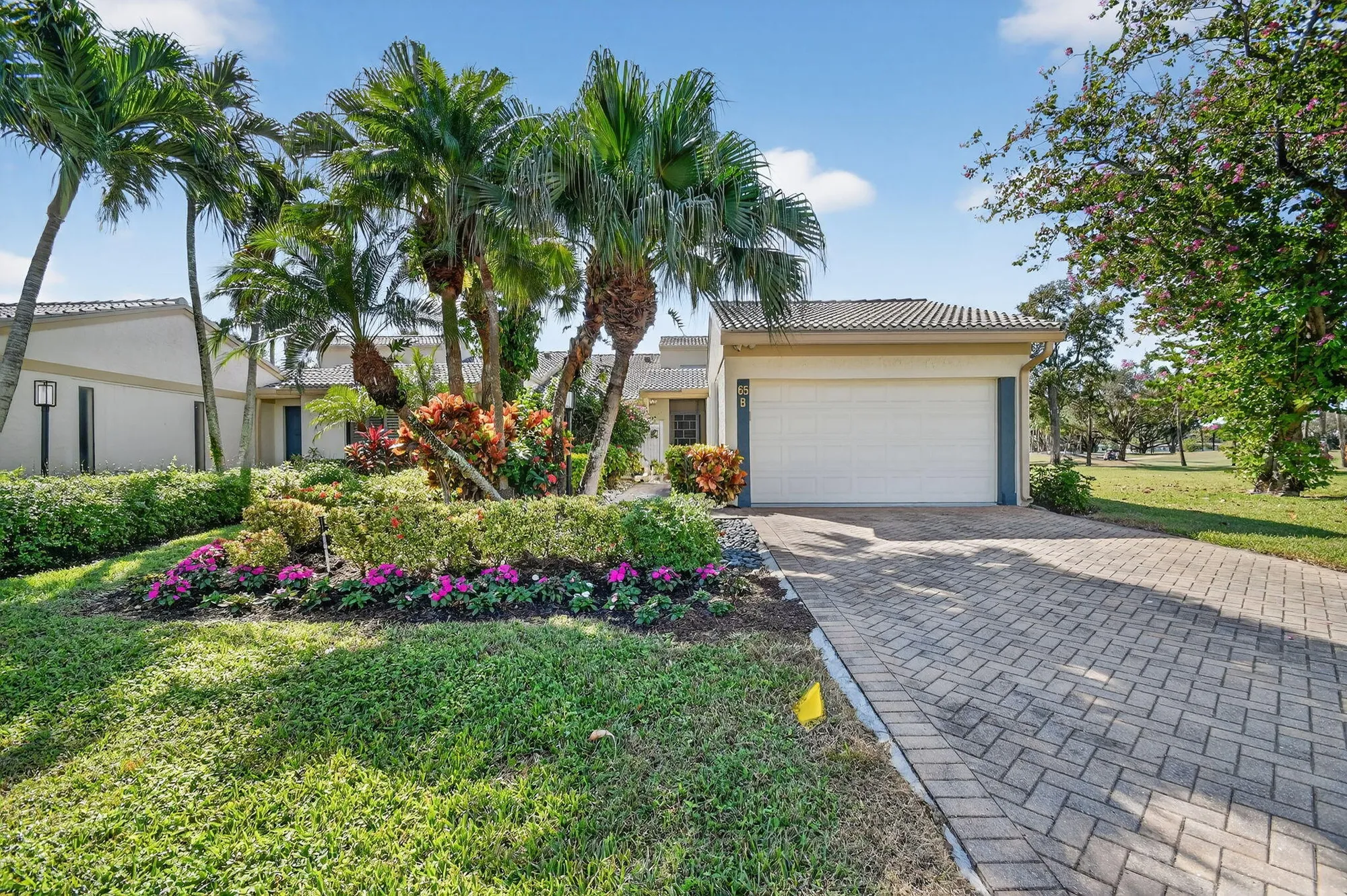 Property Slideshow image 1 of 41 | 65 eastgate dr b, Boynton Beach, FL, 33436
