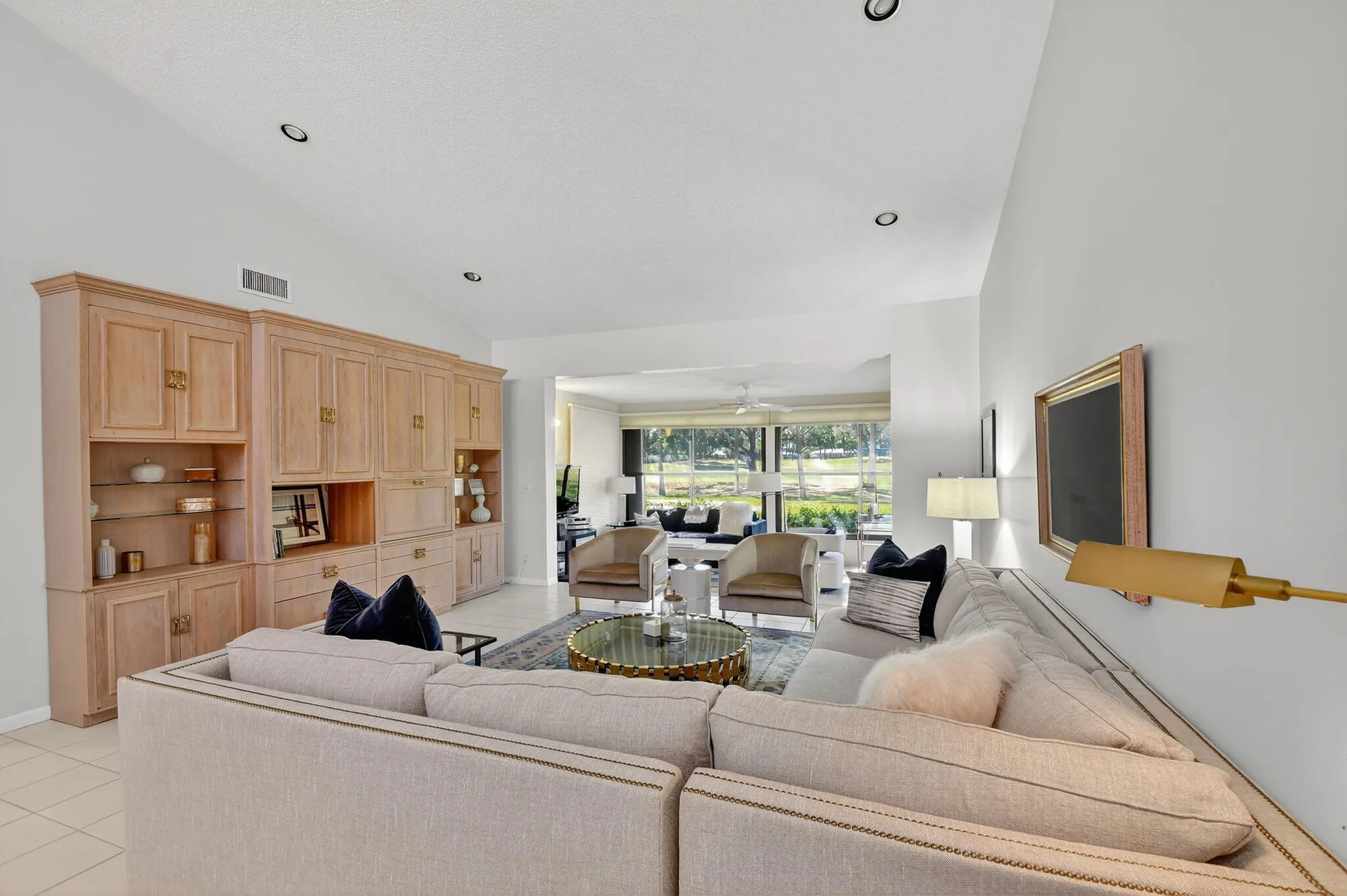 Property Slideshow image 11 of 41 | 65 eastgate dr b, Boynton Beach, FL, 33436