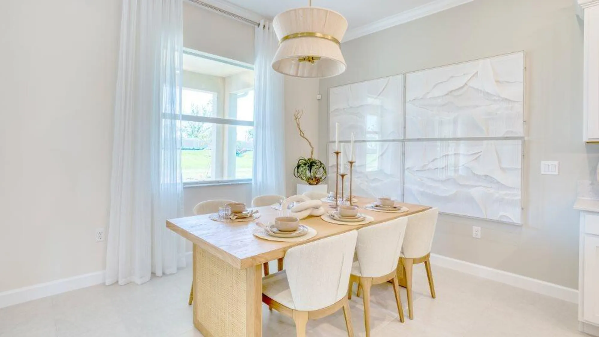 Property Slideshow image 3 of 10 | 1324 se willow oaks st, Port Saint Lucie, FL, 34984