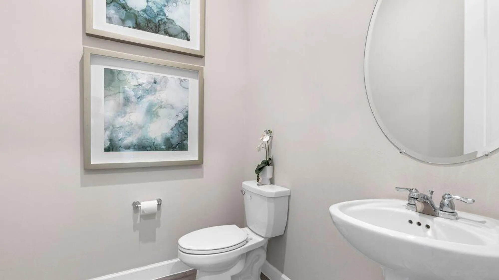 Property Slideshow image 8 of 10 | 1324 se willow oaks st, Port Saint Lucie, FL, 34984