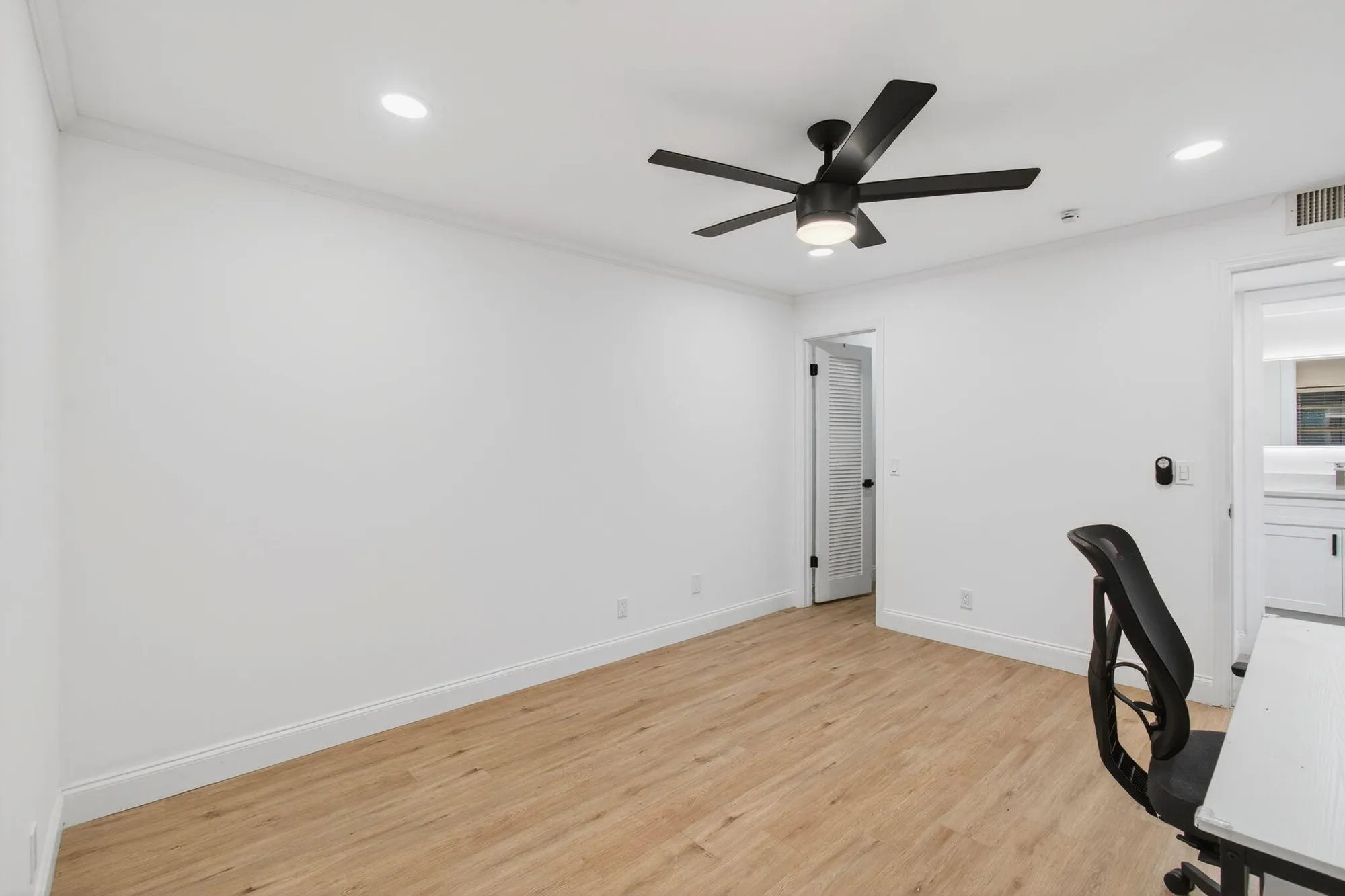 Property Slideshow image 31 of 57 | 449 normandy j j, Delray Beach, FL, 33484