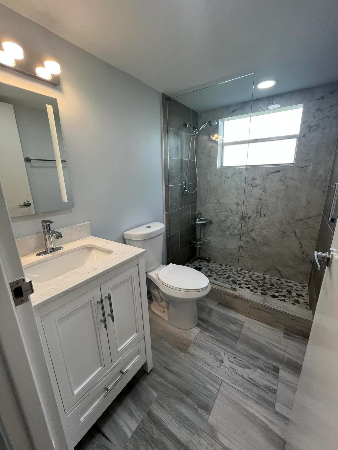 Property Slideshow image 26 of 35 | 256 monaco f, Delray Beach, FL, 33446