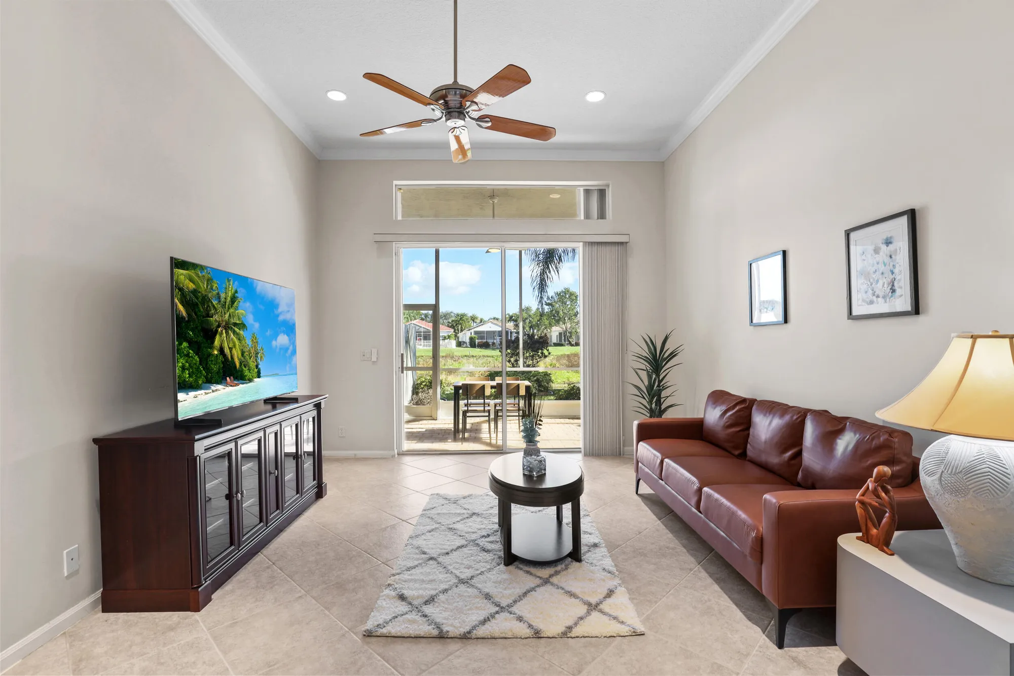 Property Slideshow image 12 of 60 | 6657 pavone st, Lake Worth, FL, 33467