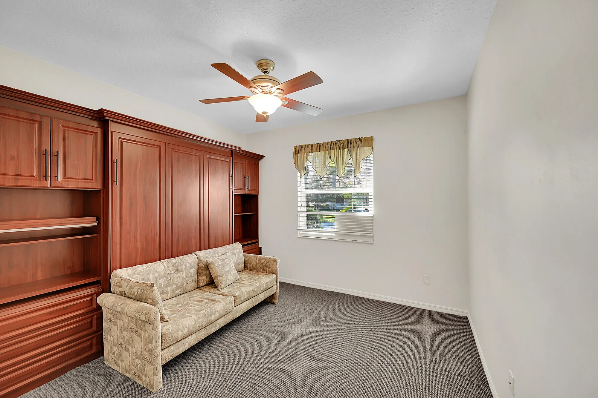 Property Slideshow image 8 of 58 | 7607 new holland way, Boynton Beach, FL, 33437
