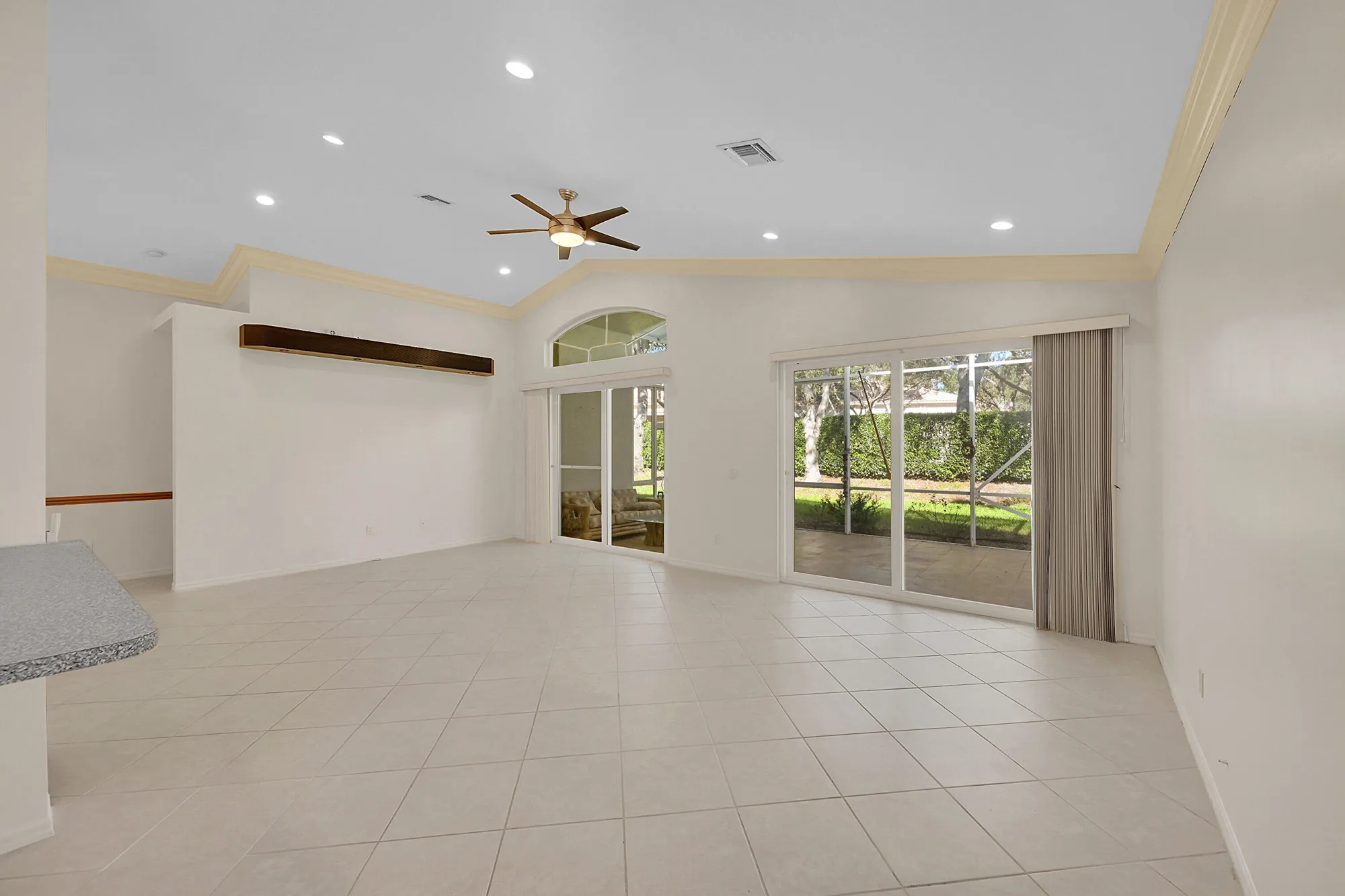 Property Slideshow image 20 of 58 | 7607 new holland way, Boynton Beach, FL, 33437