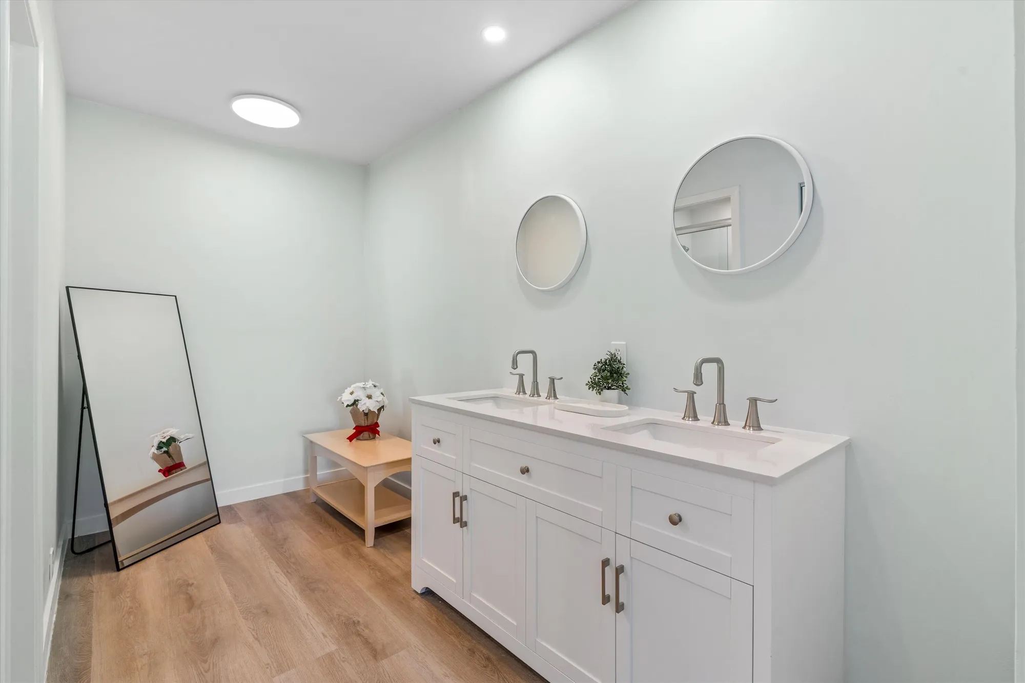 Property Slideshow image 10 of 18 | 1101 cactus ter apt 203, Delray Beach, FL, 33445